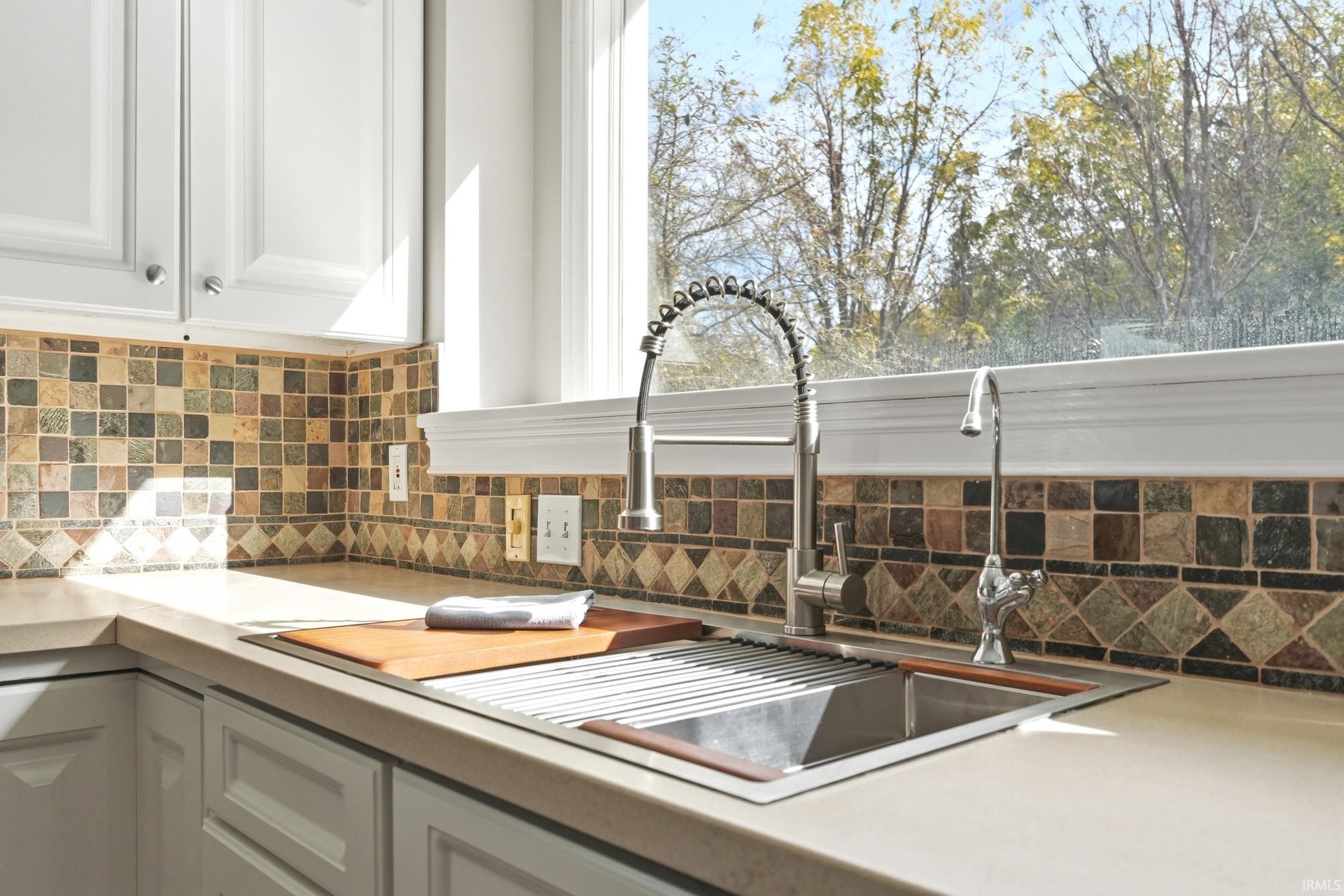 Image of 6224 Hathaway Road
