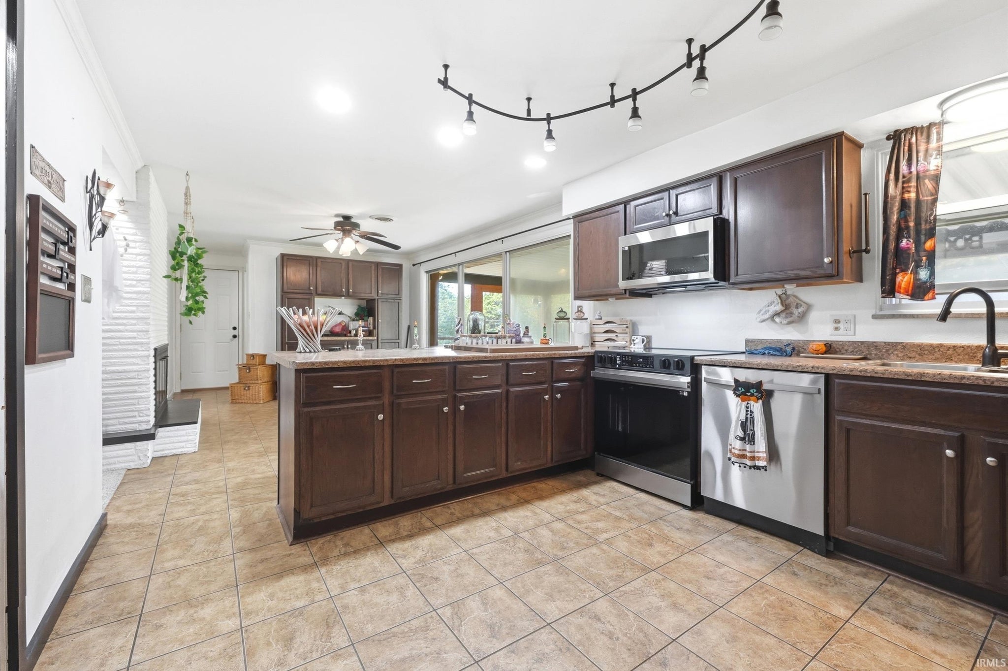 Image of 3721 Courtwood Drive