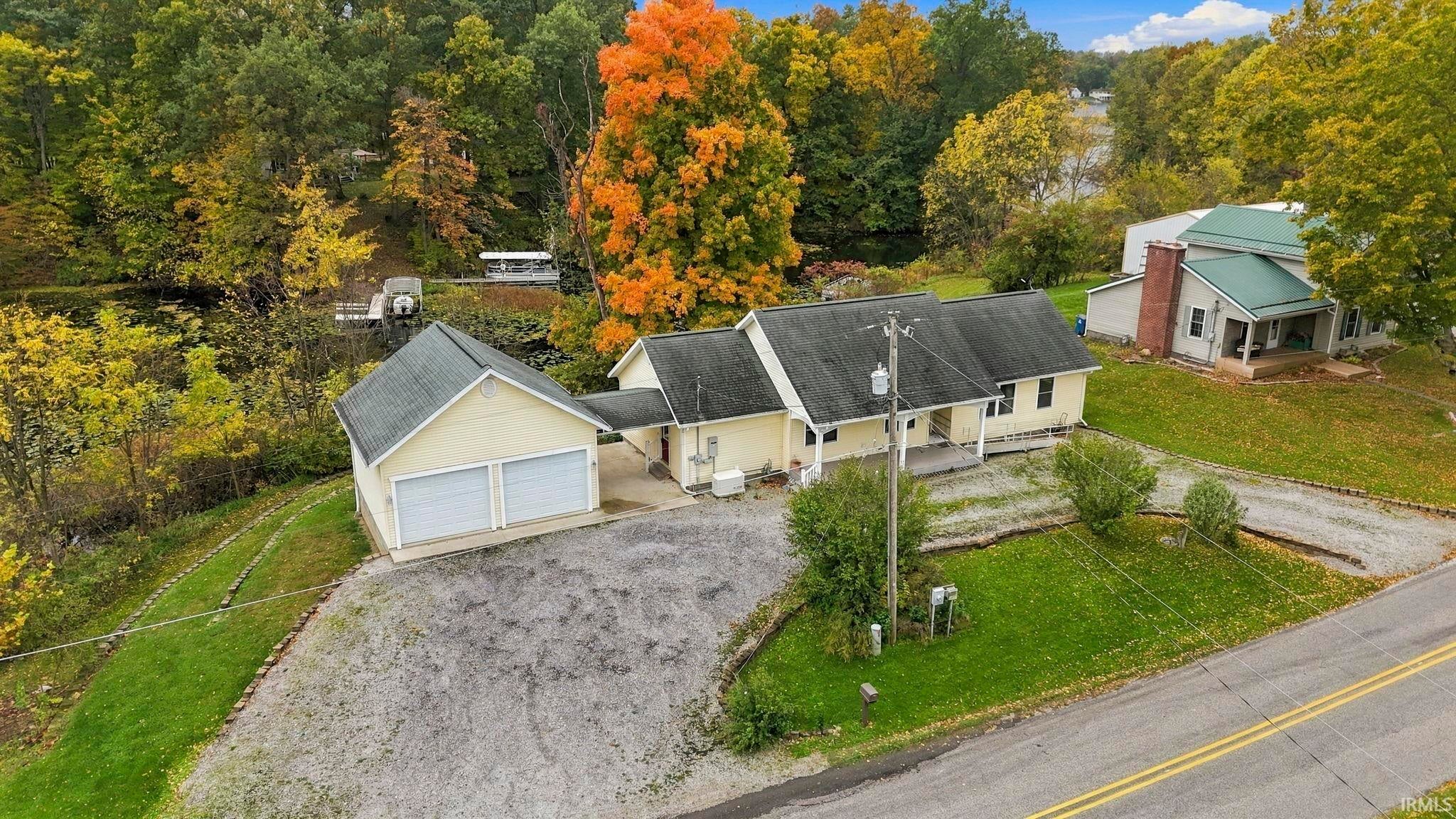 Image of 9540 E 500 South Road