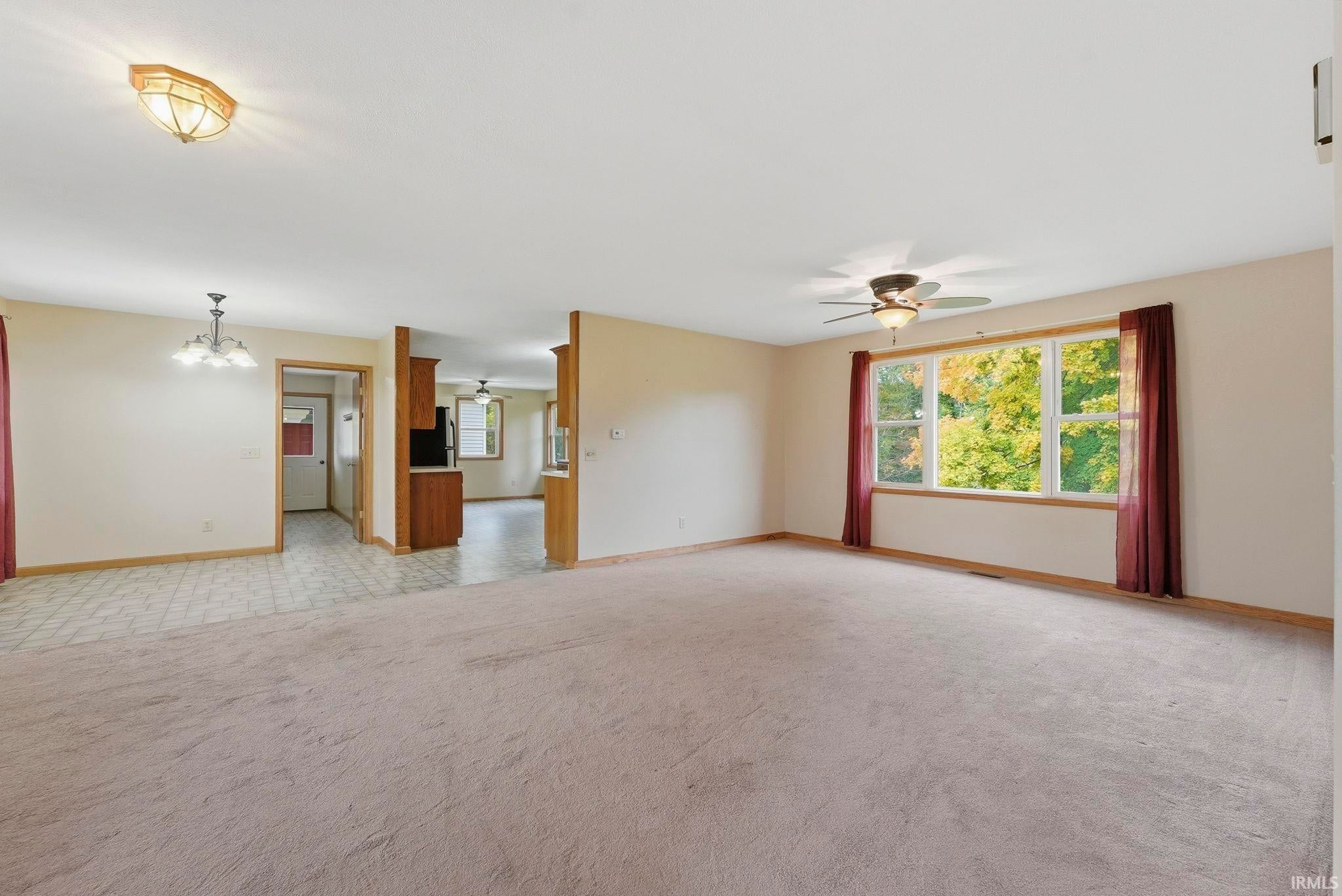 Image of 9540 E 500 South Road