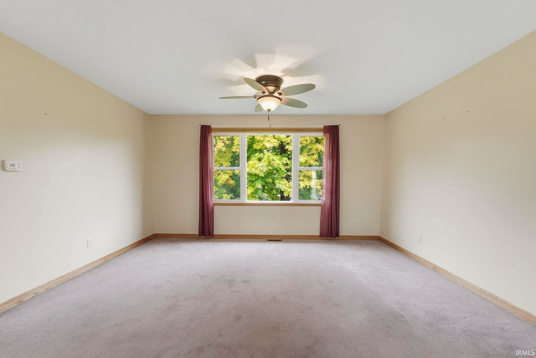 Image of 9540 E 500 South Road
