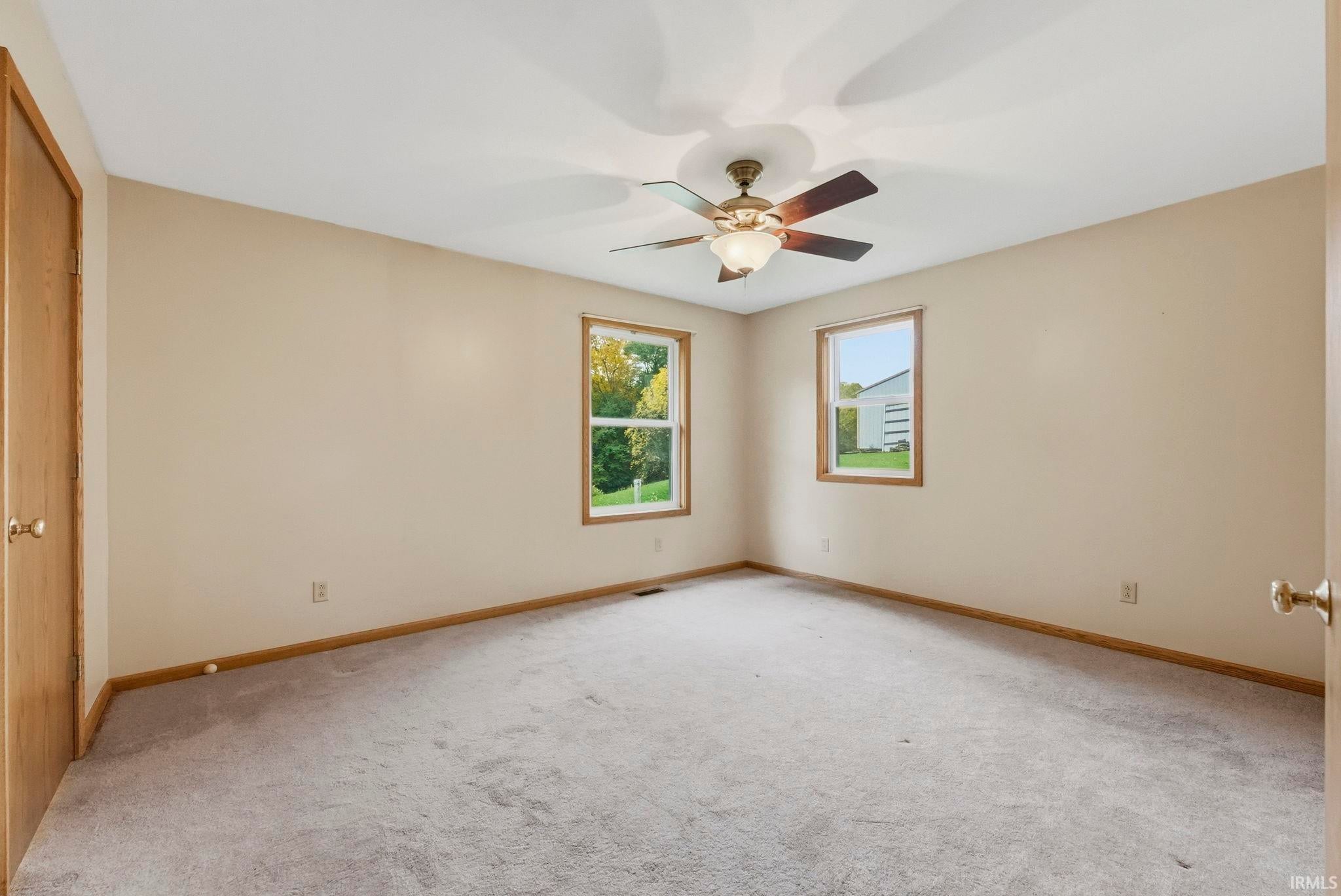 Image of 9540 E 500 South Road