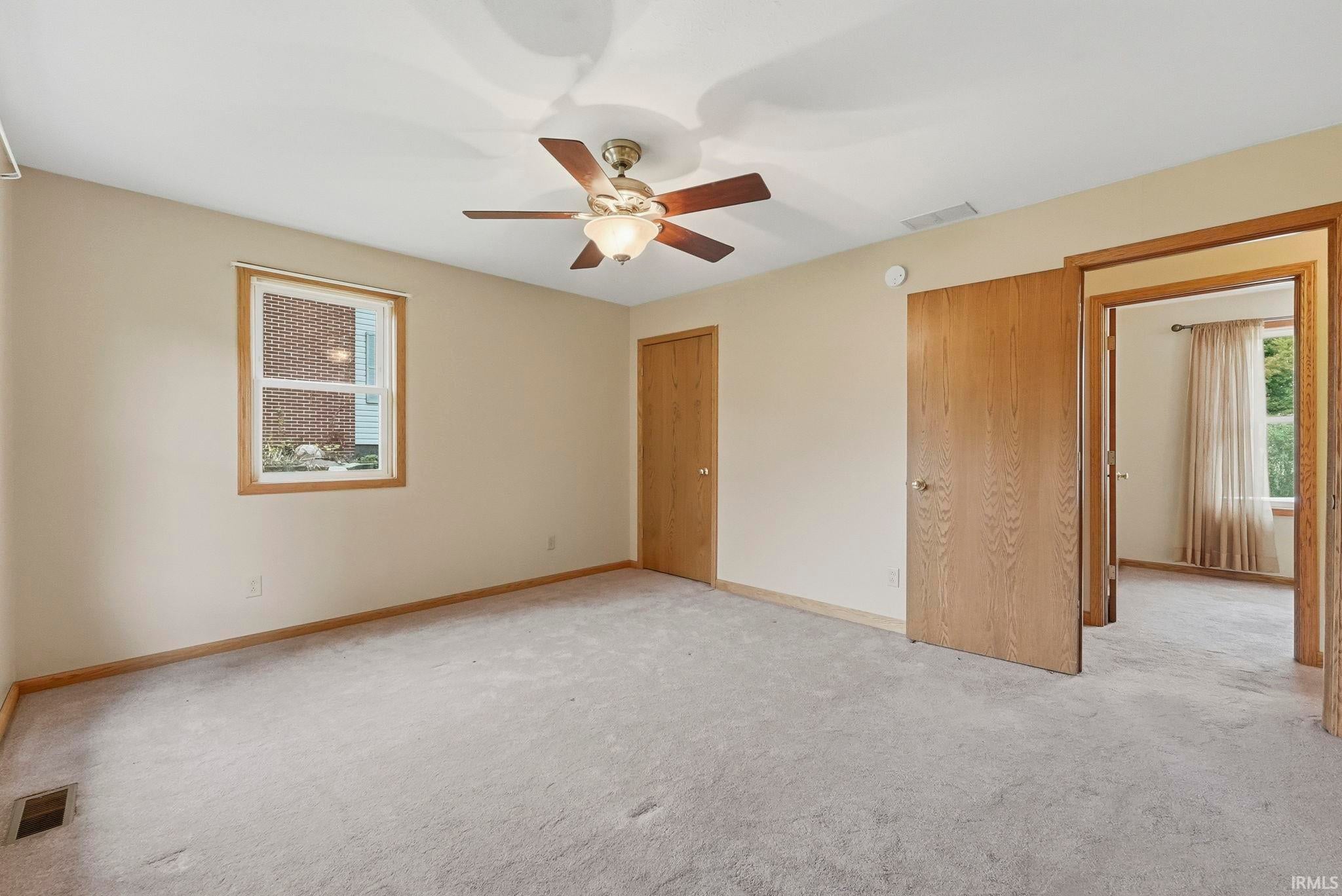 Image of 9540 E 500 South Road