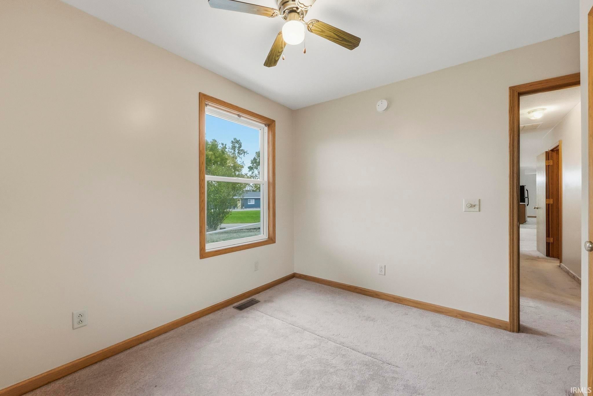 Image of 9540 E 500 South Road
