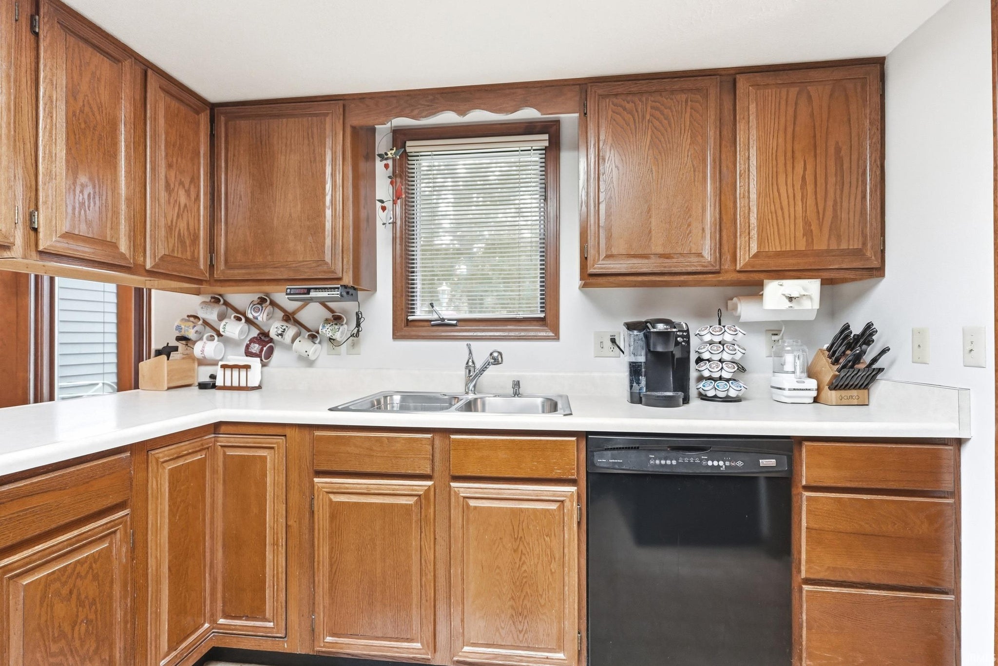 Image of 6019 Bellingham Lane