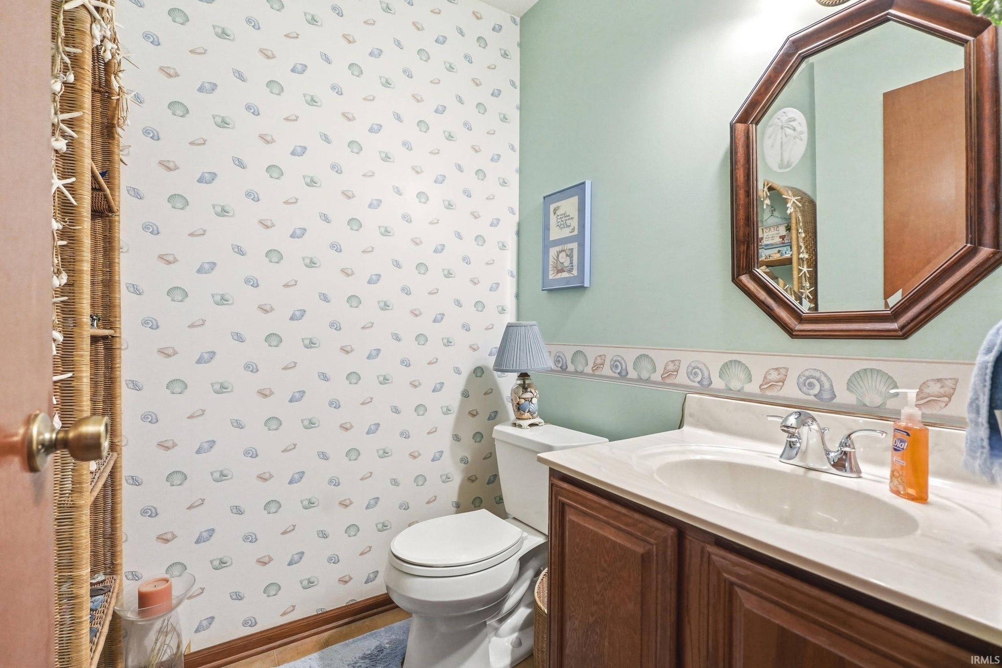 Image of 6019 Bellingham Lane