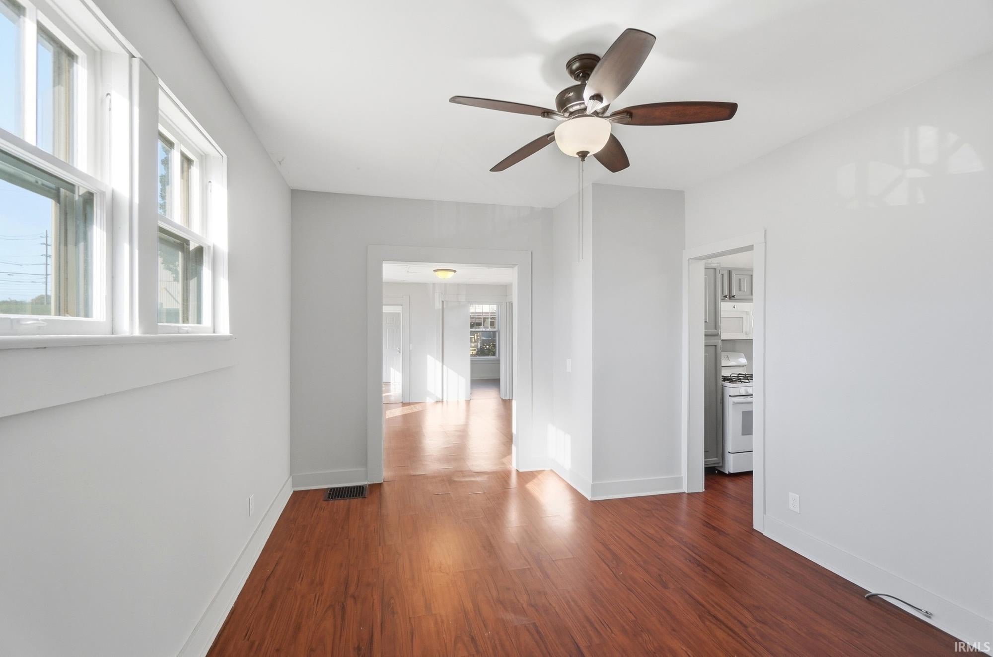 Image of 704 Davis Street