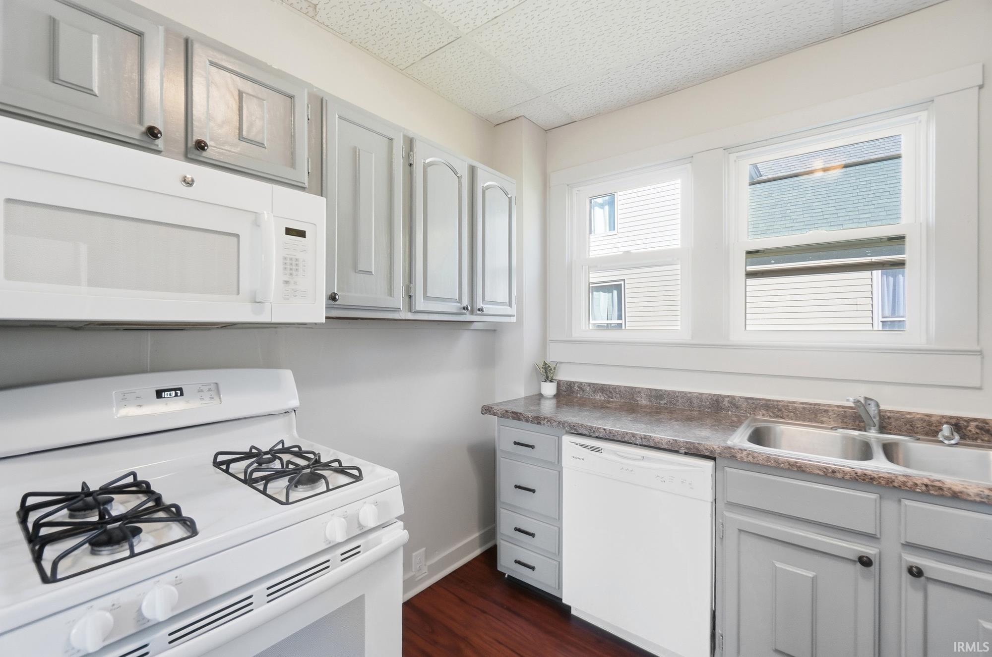 Image of 704 Davis Street
