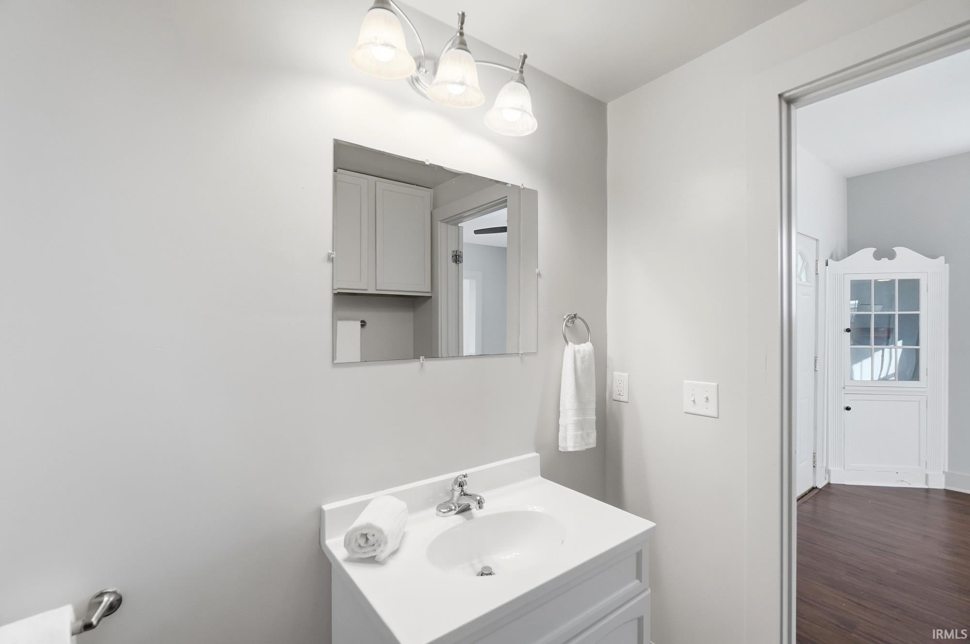 Image of 704 Davis Street