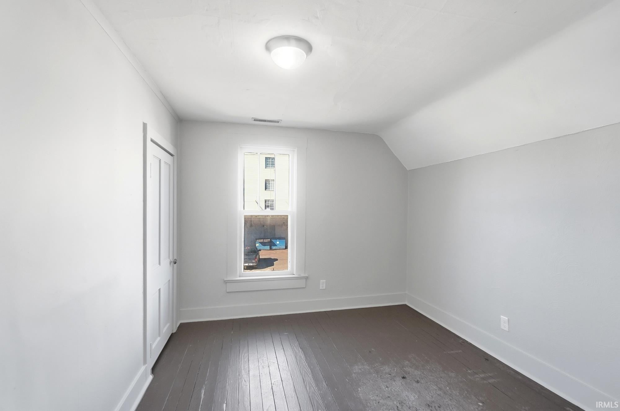 Image of 704 Davis Street