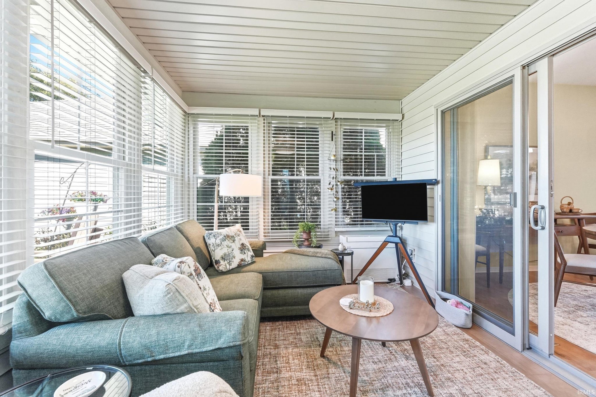 Image of 9513 Courtyard Cove