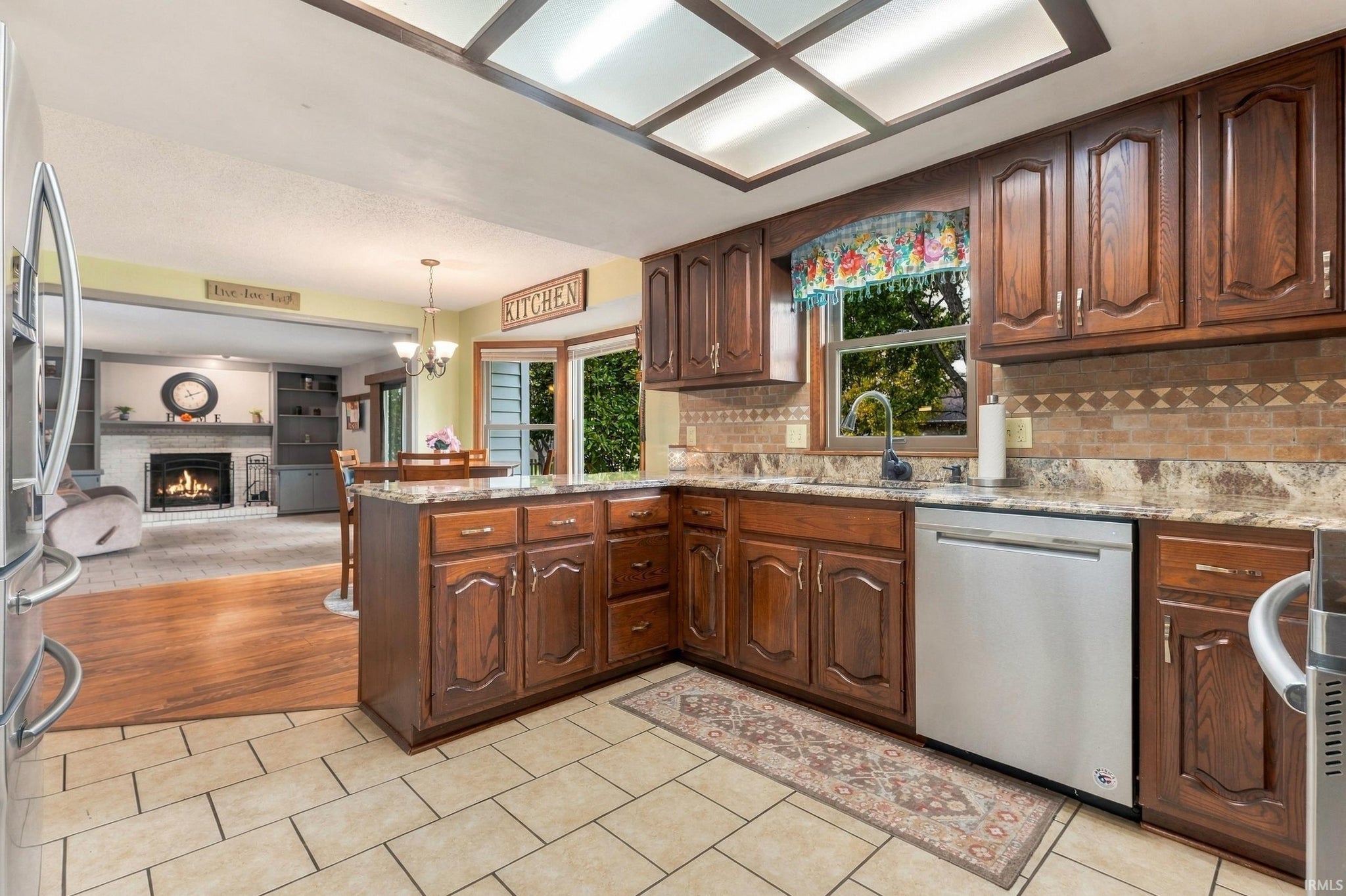 Image of 4616 Live Oak Boulevard