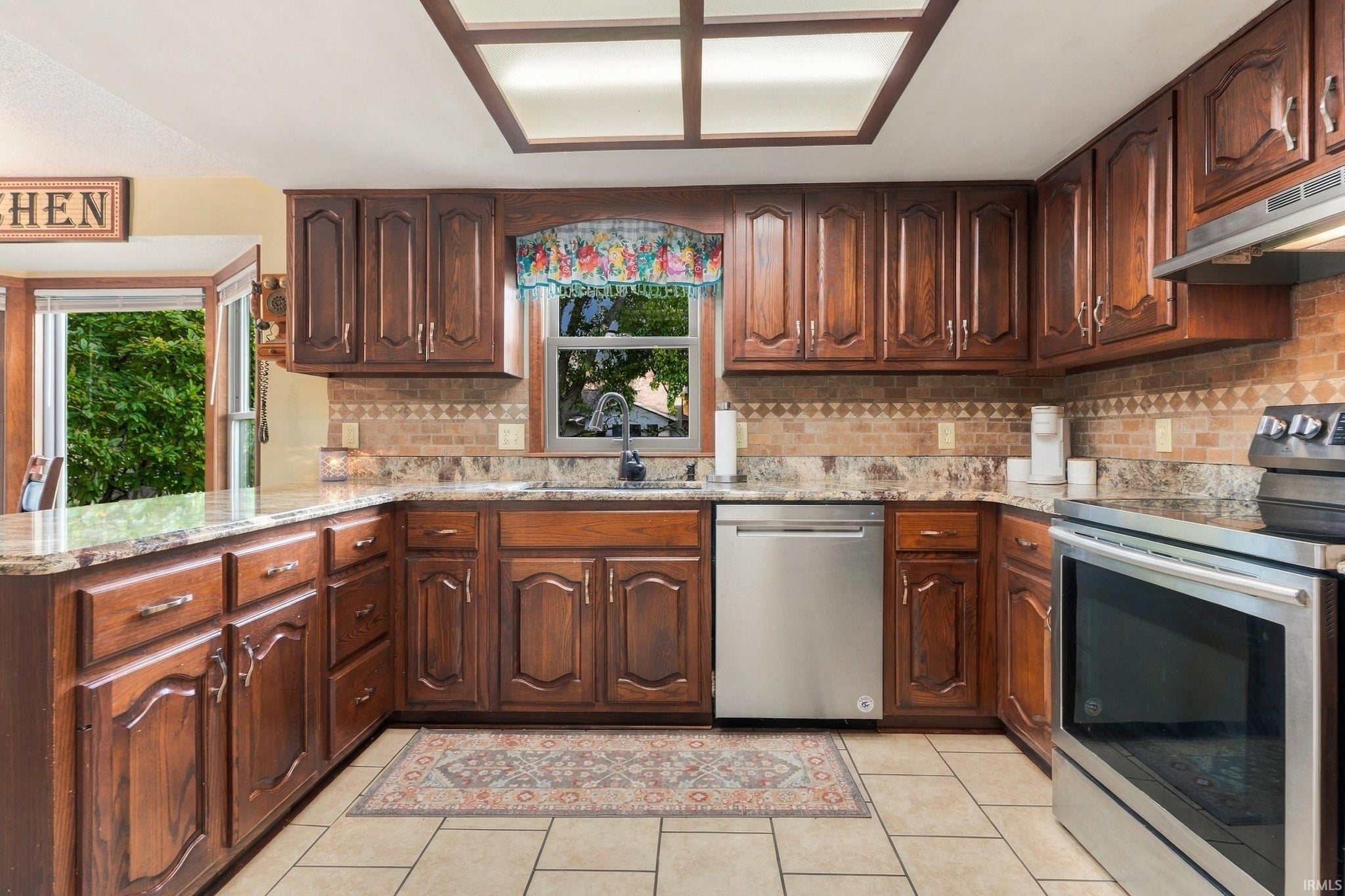 Image of 4616 Live Oak Boulevard