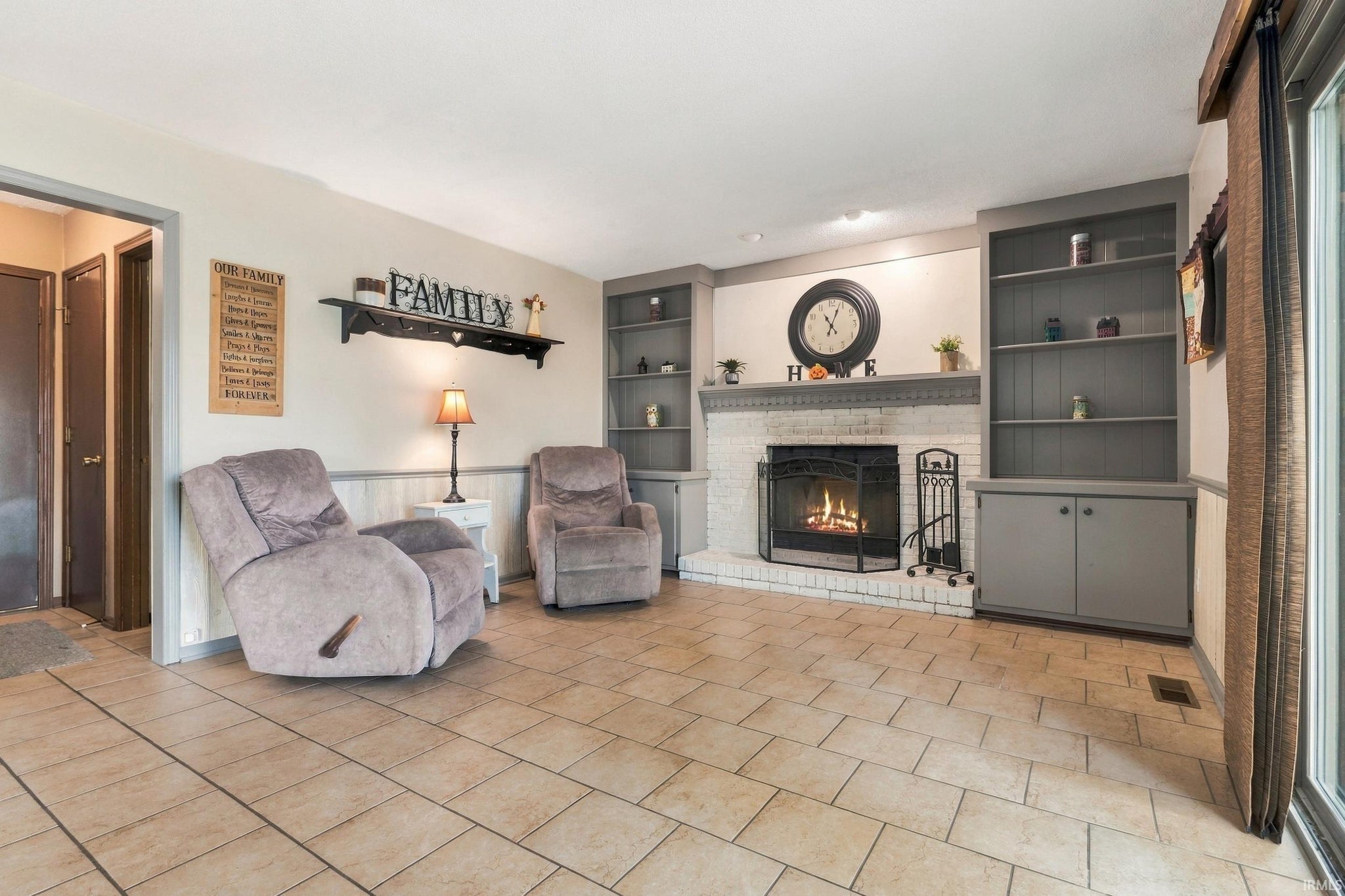 Image of 4616 Live Oak Boulevard
