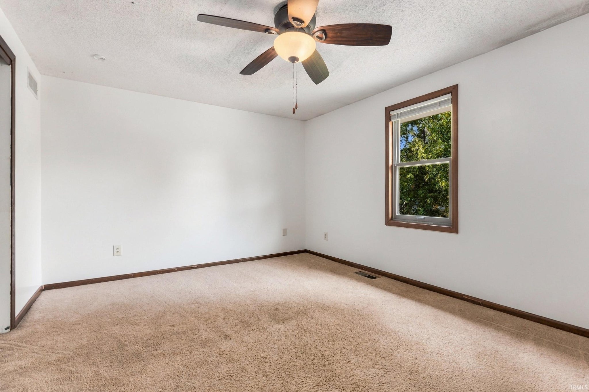 Image of 4616 Live Oak Boulevard