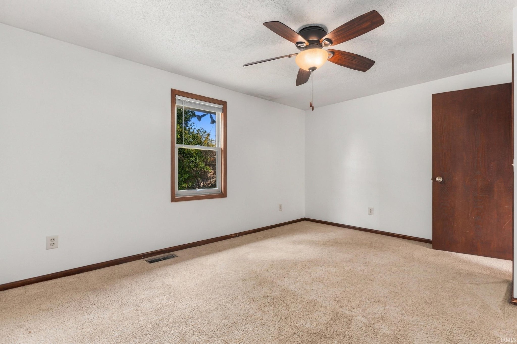 Image of 4616 Live Oak Boulevard