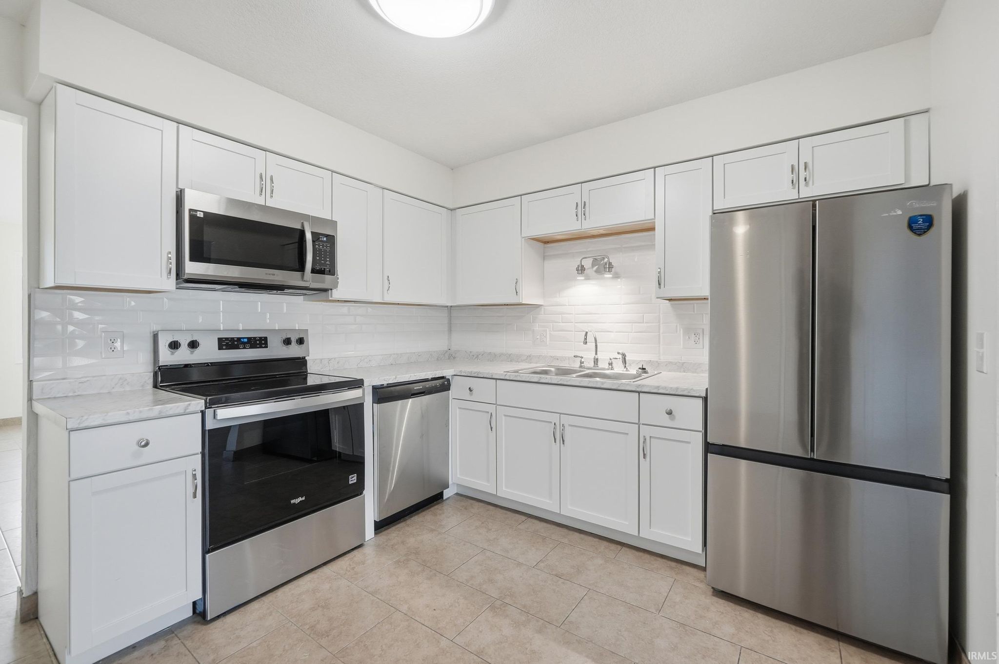 Image of 3901 Ravenscliff Place