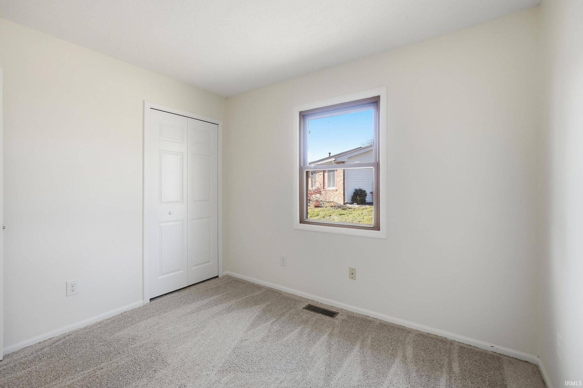 Image of 3901 Ravenscliff Place