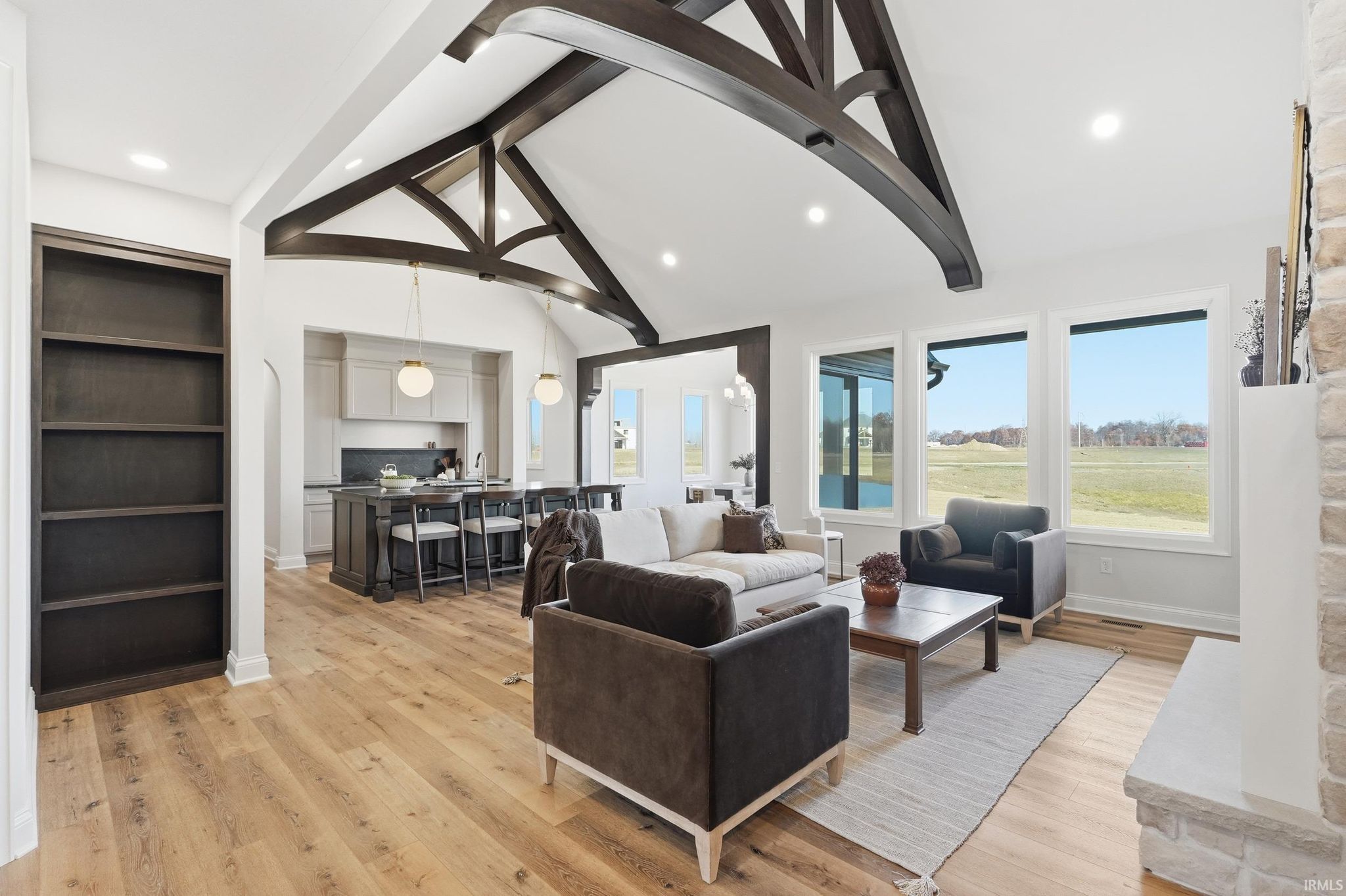 Image of 8550 Artemis Lane