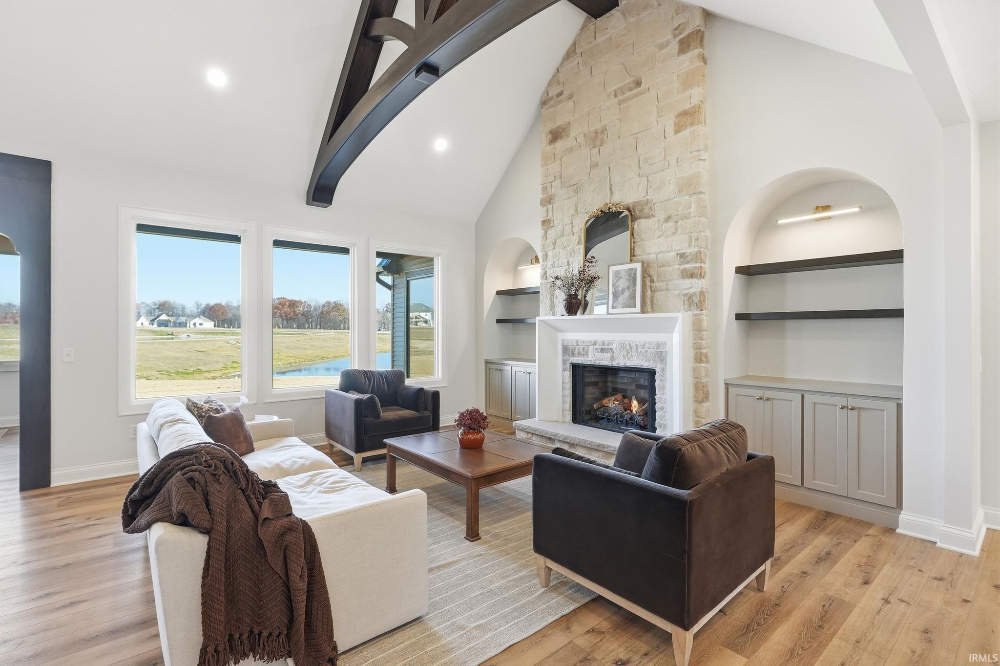 Image of 8550 Artemis Lane