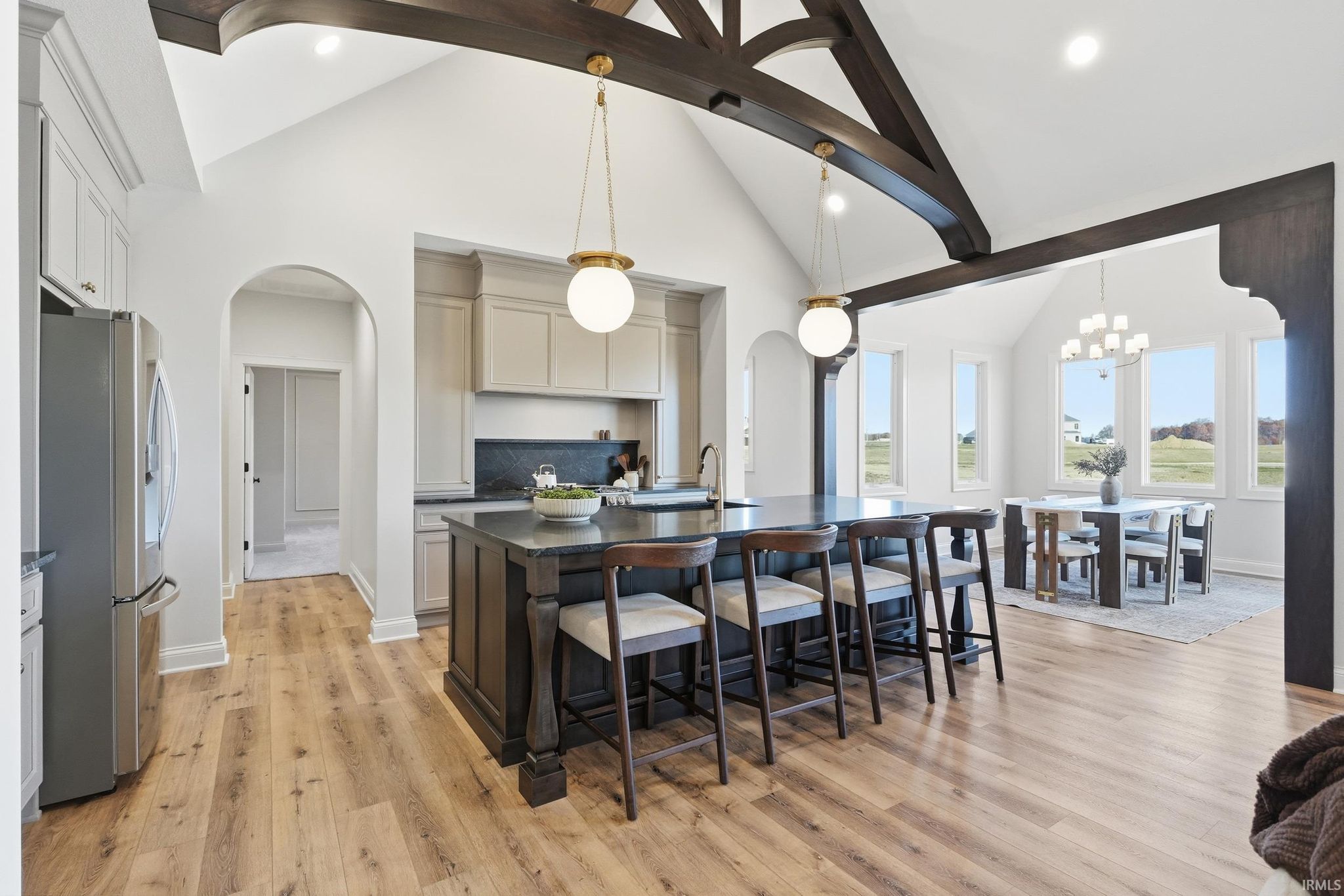 Image of 8550 Artemis Lane