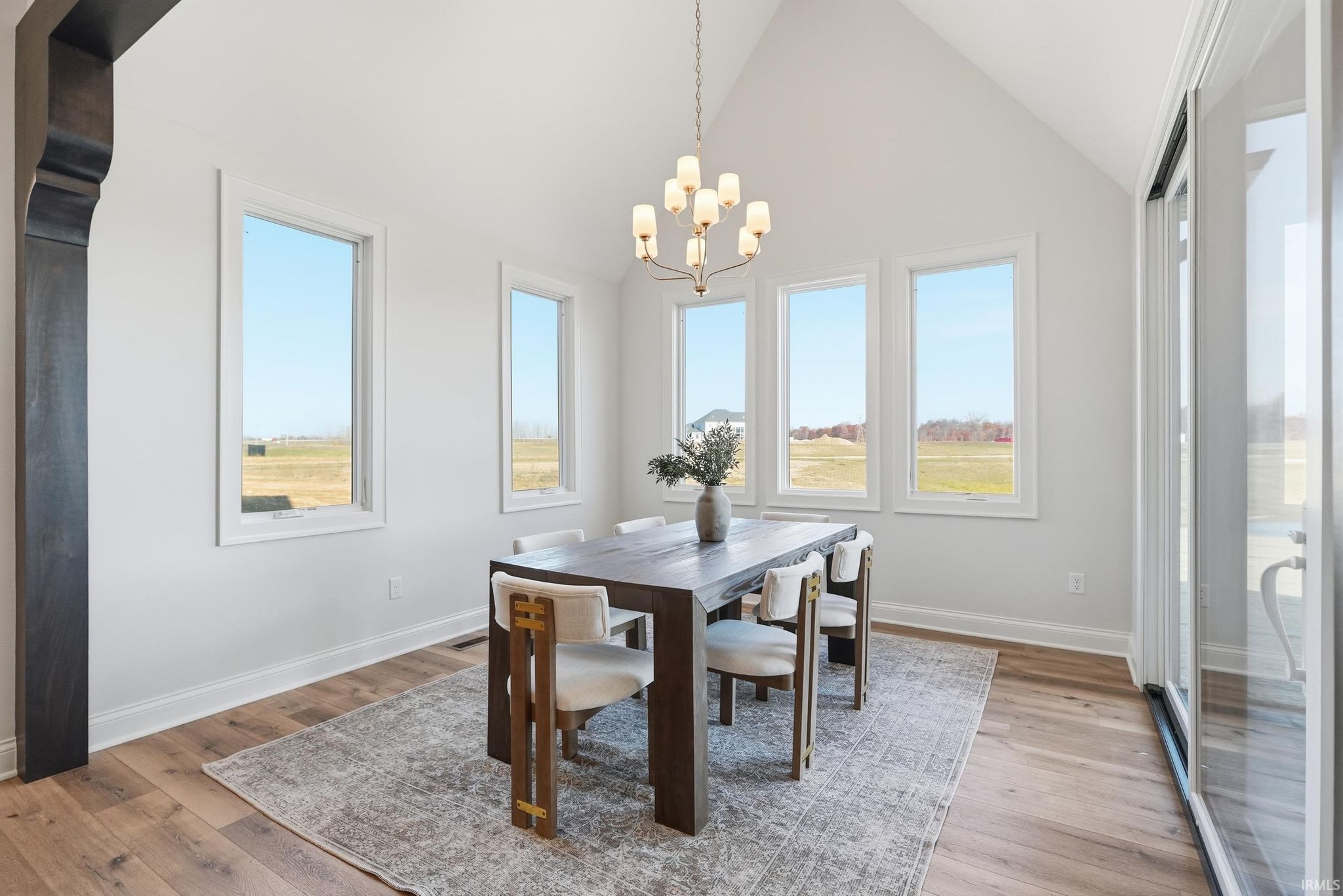 Image of 8550 Artemis Lane