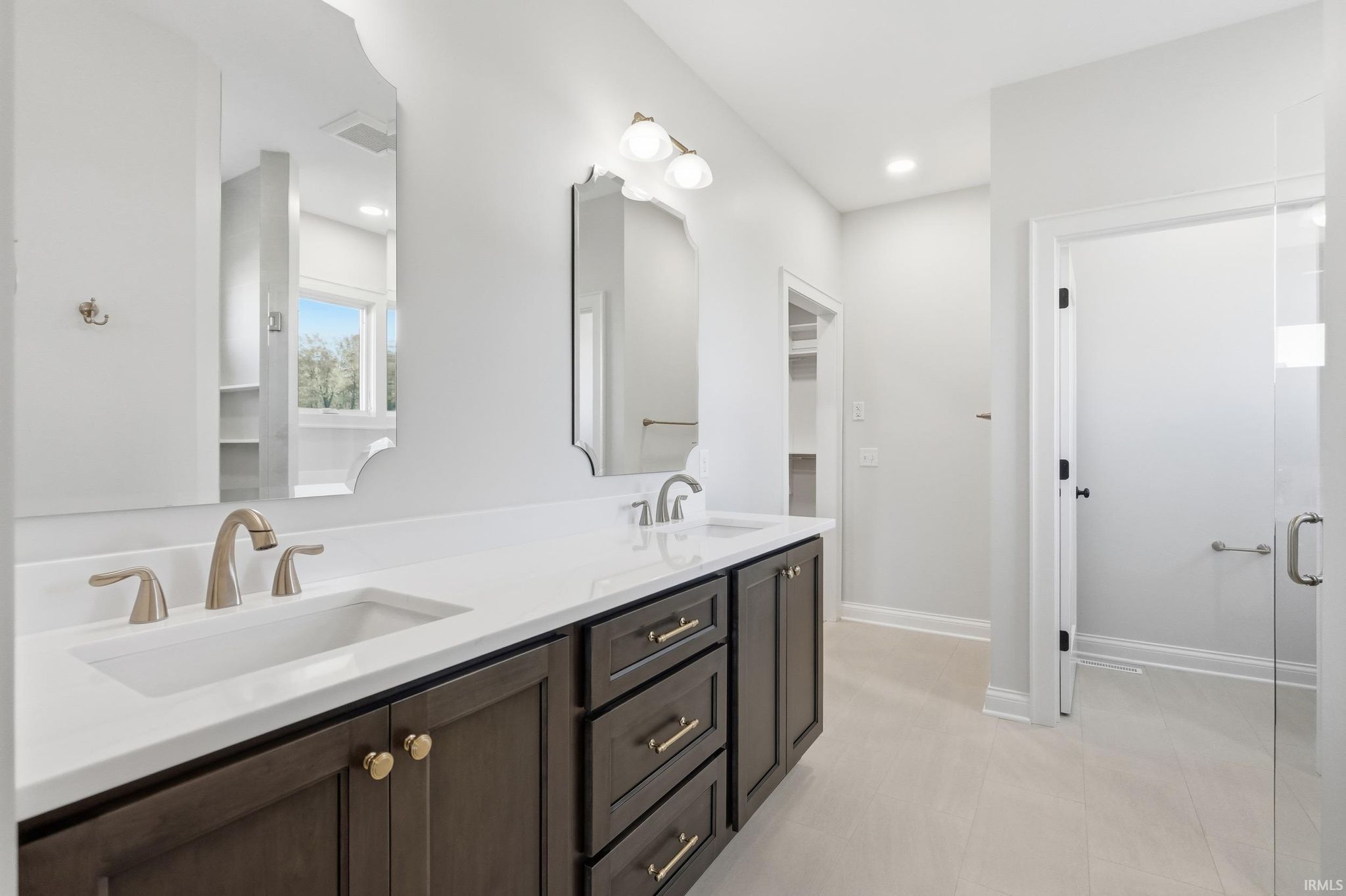Image of 8550 Artemis Lane