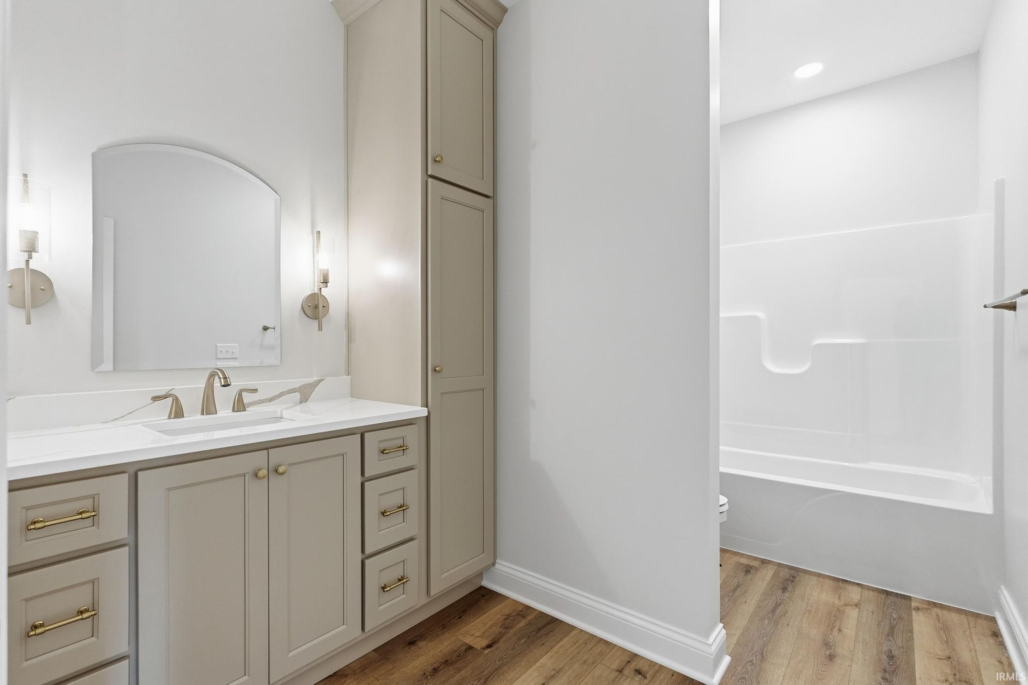 Image of 8550 Artemis Lane