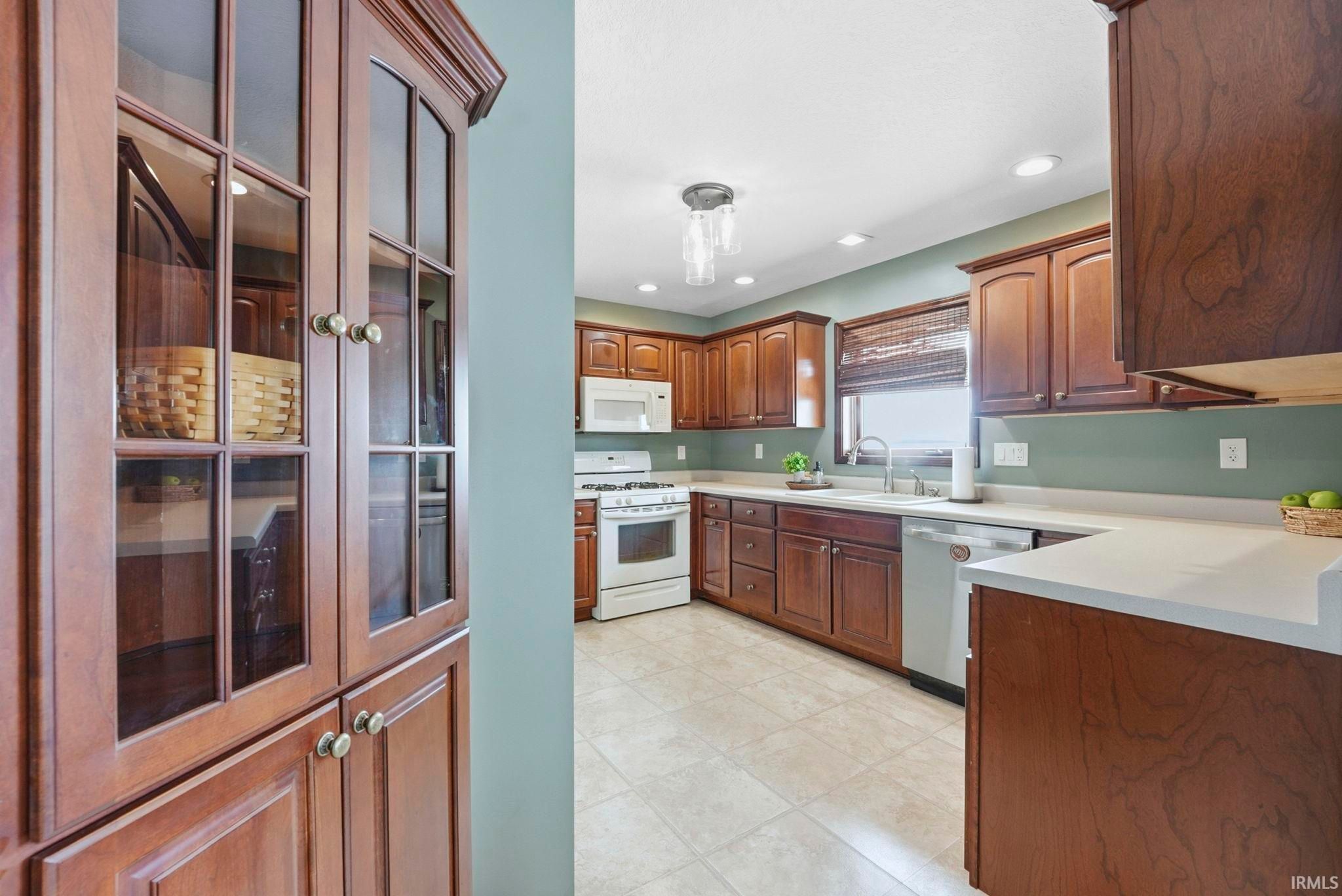 Image of 6087 County Road 11A Road