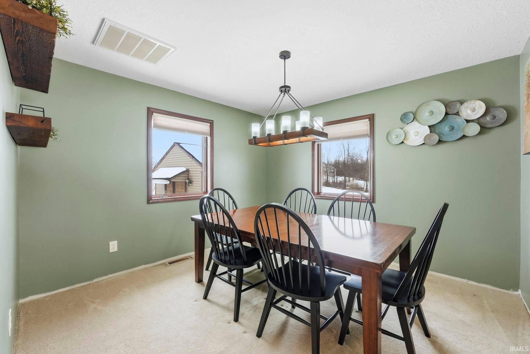 Image of 6087 County Road 11A Road