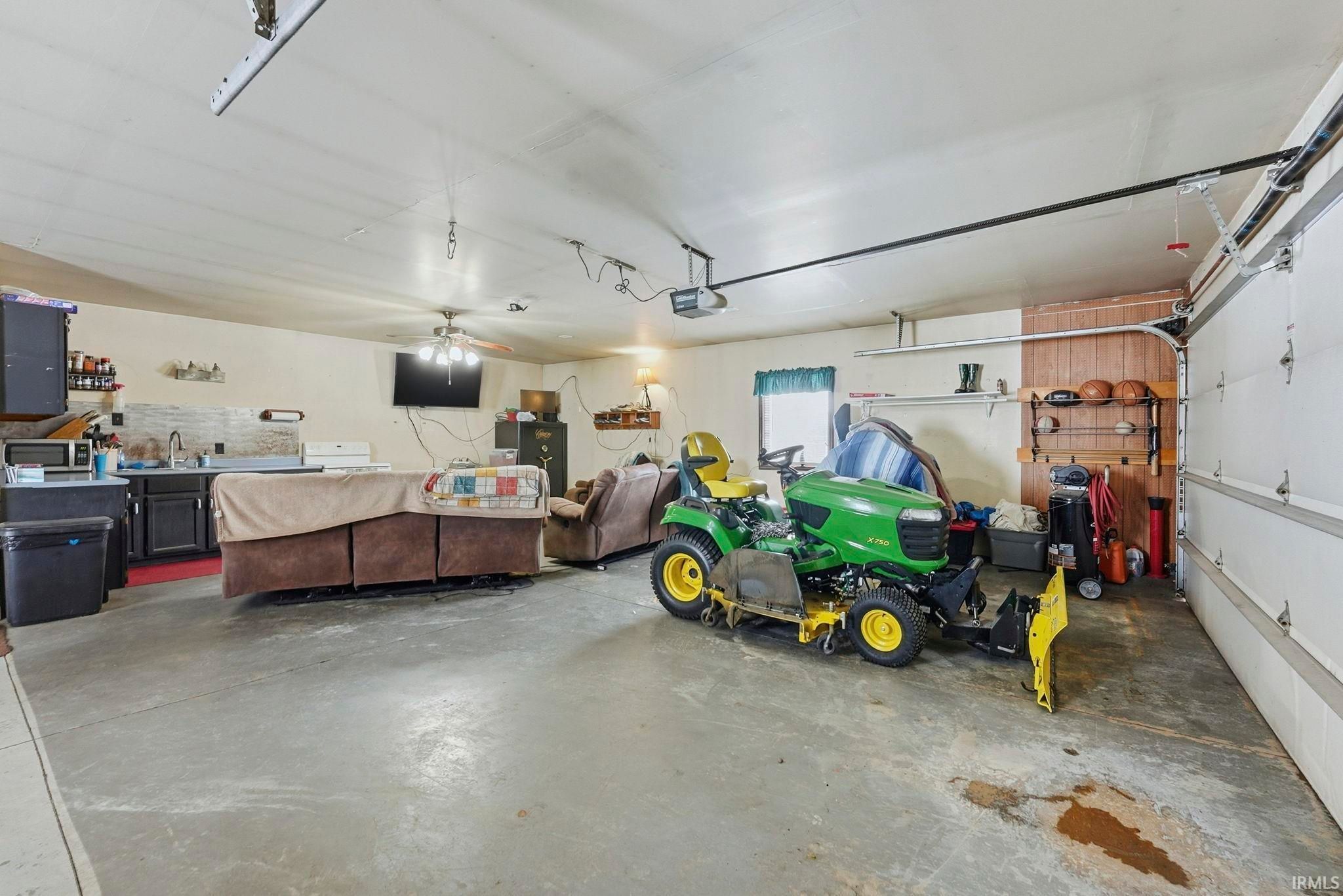 Image of 6087 County Road 11A Road