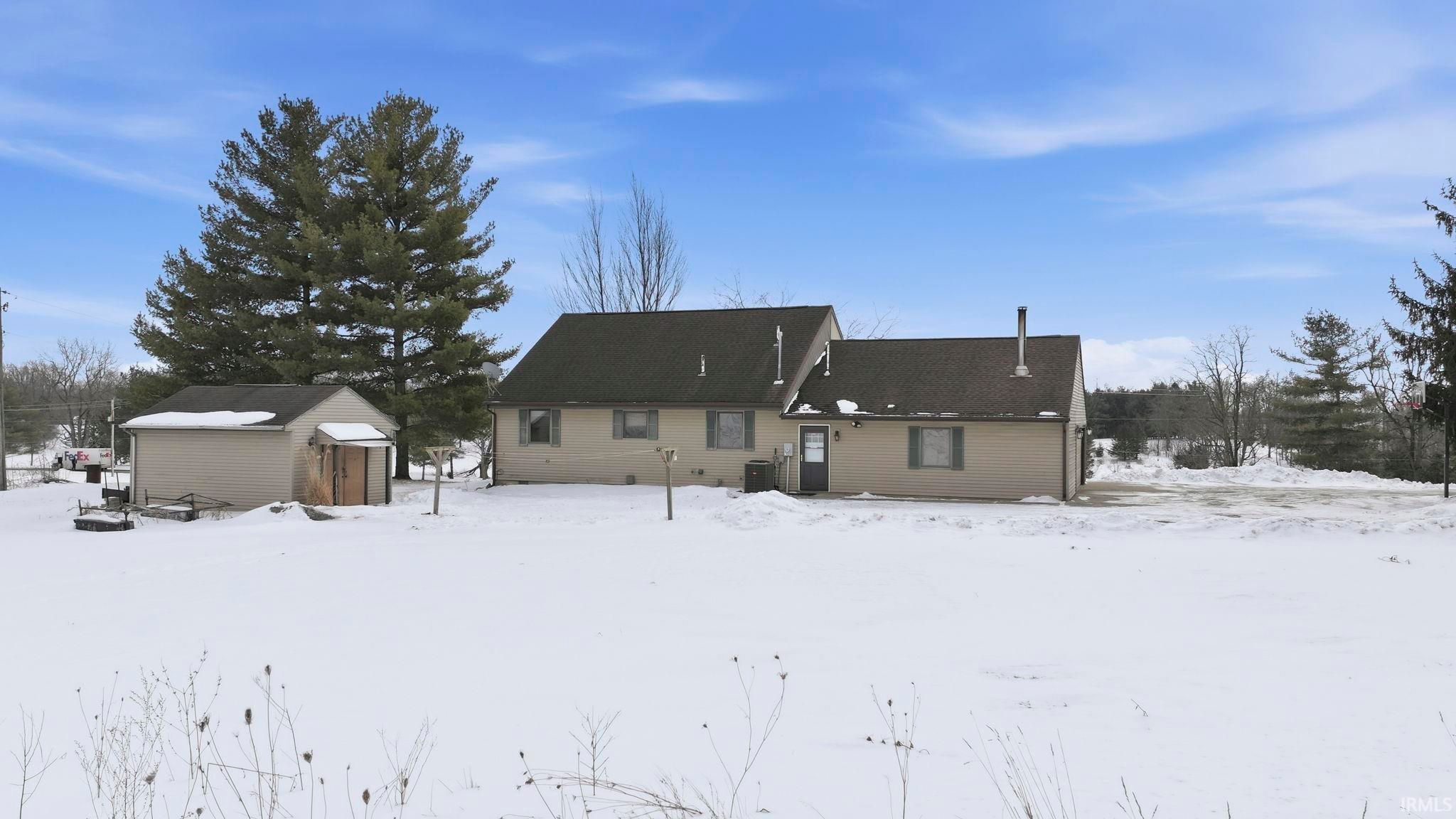 Image of 6087 County Road 11A Road