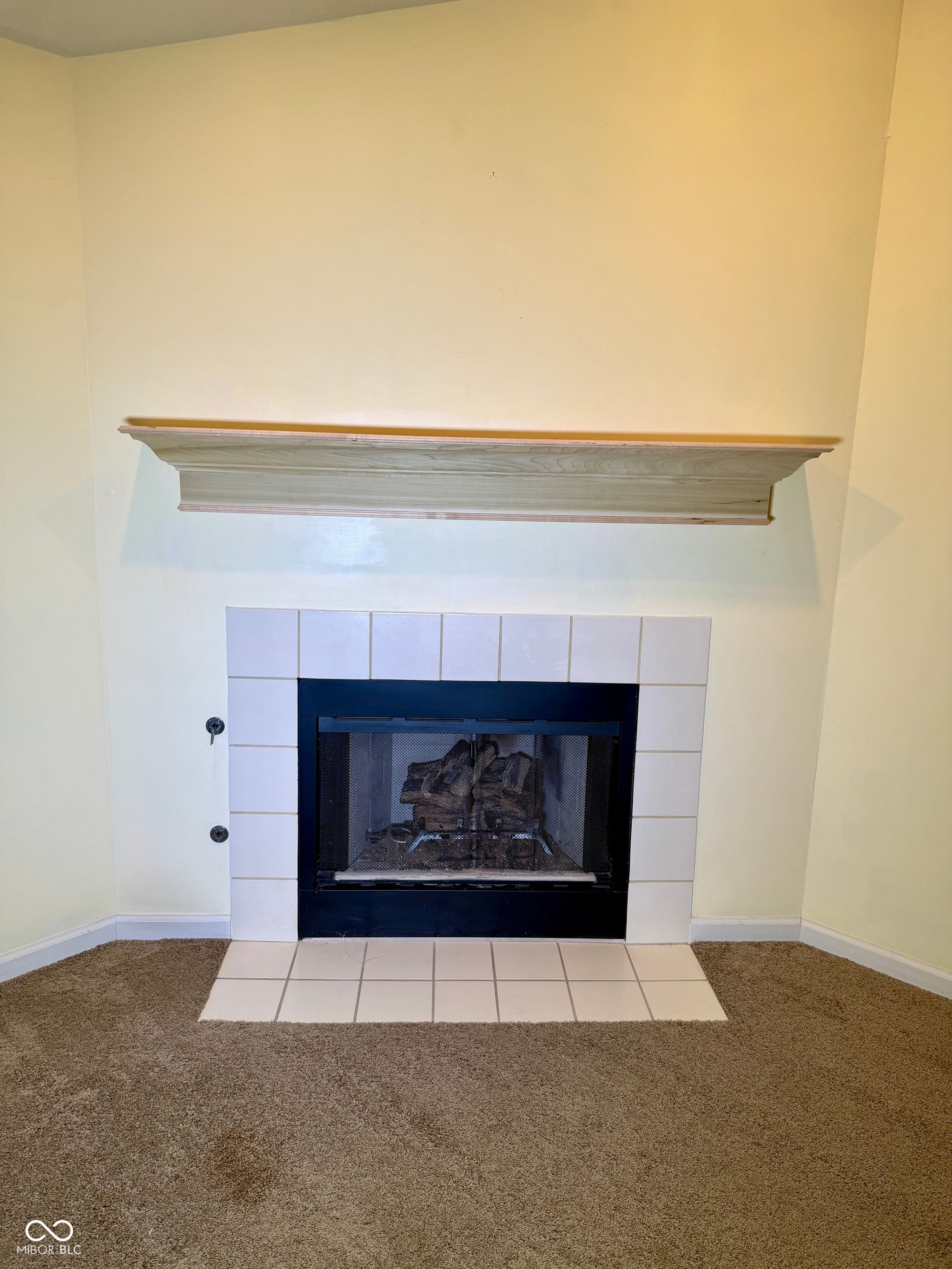 Image of 1019 E Killian Drive