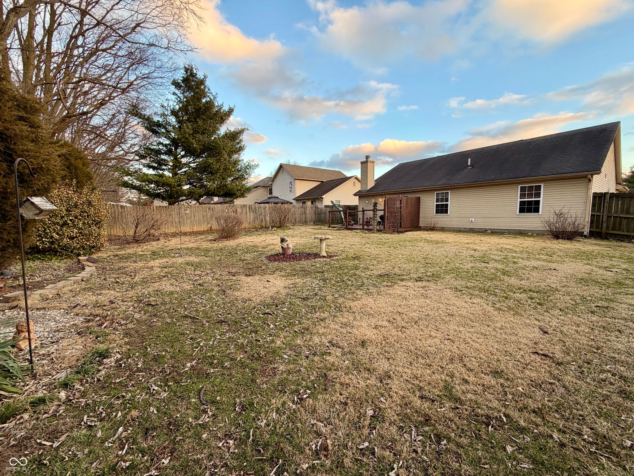 Image of 1019 E Killian Drive