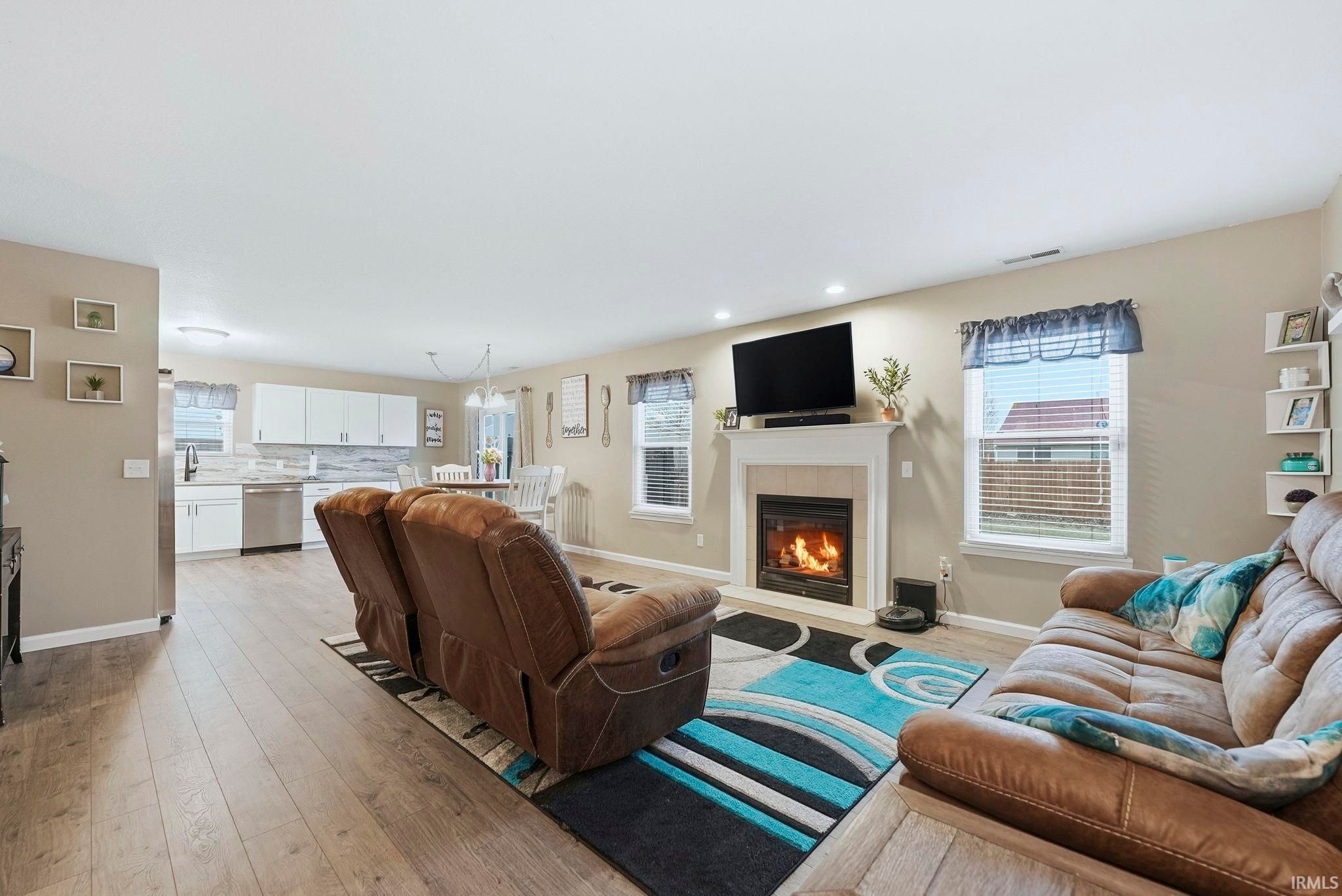 Image of 3942 Olivene Cove