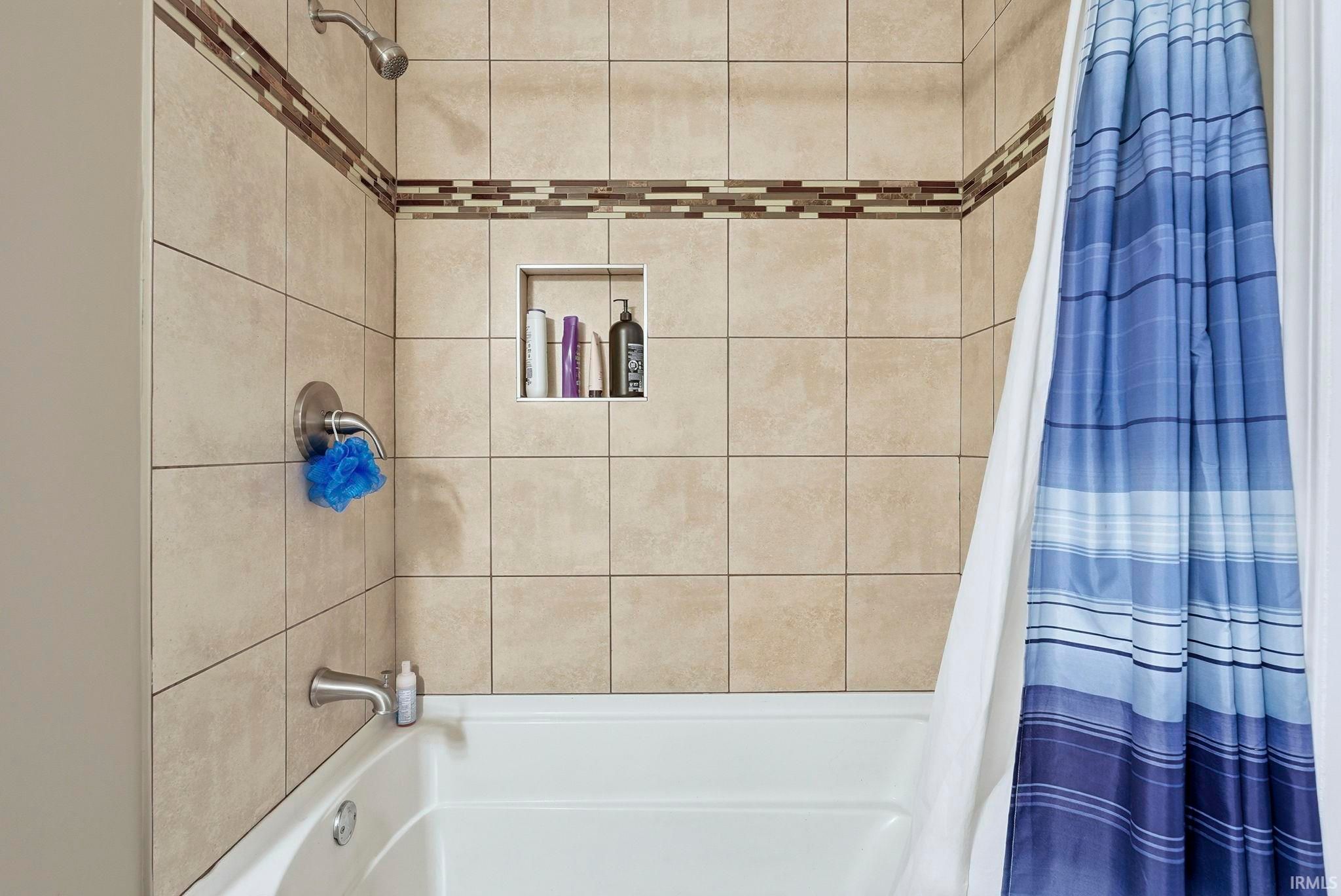 Image of 3942 Olivene Cove