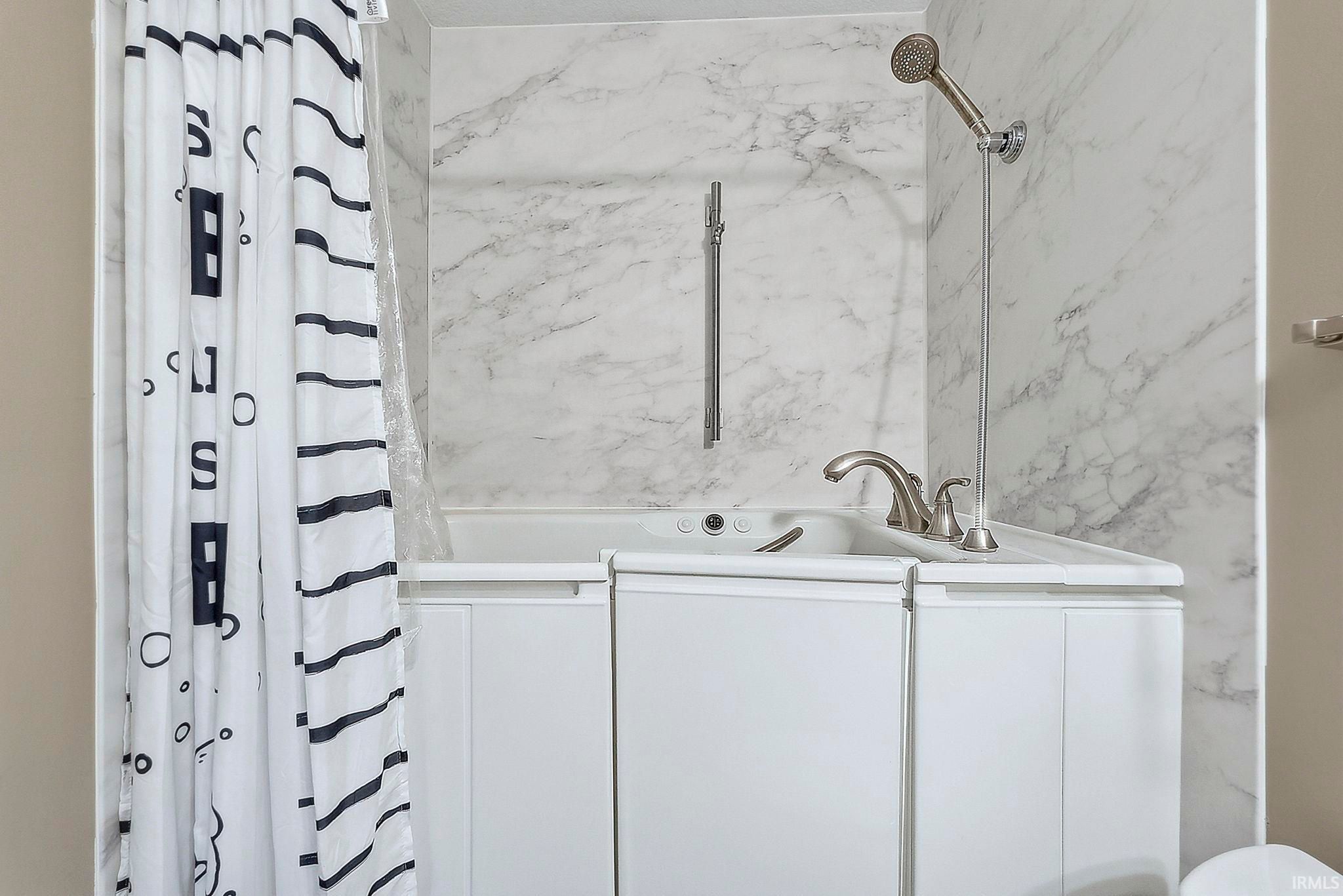 Image of 3942 Olivene Cove