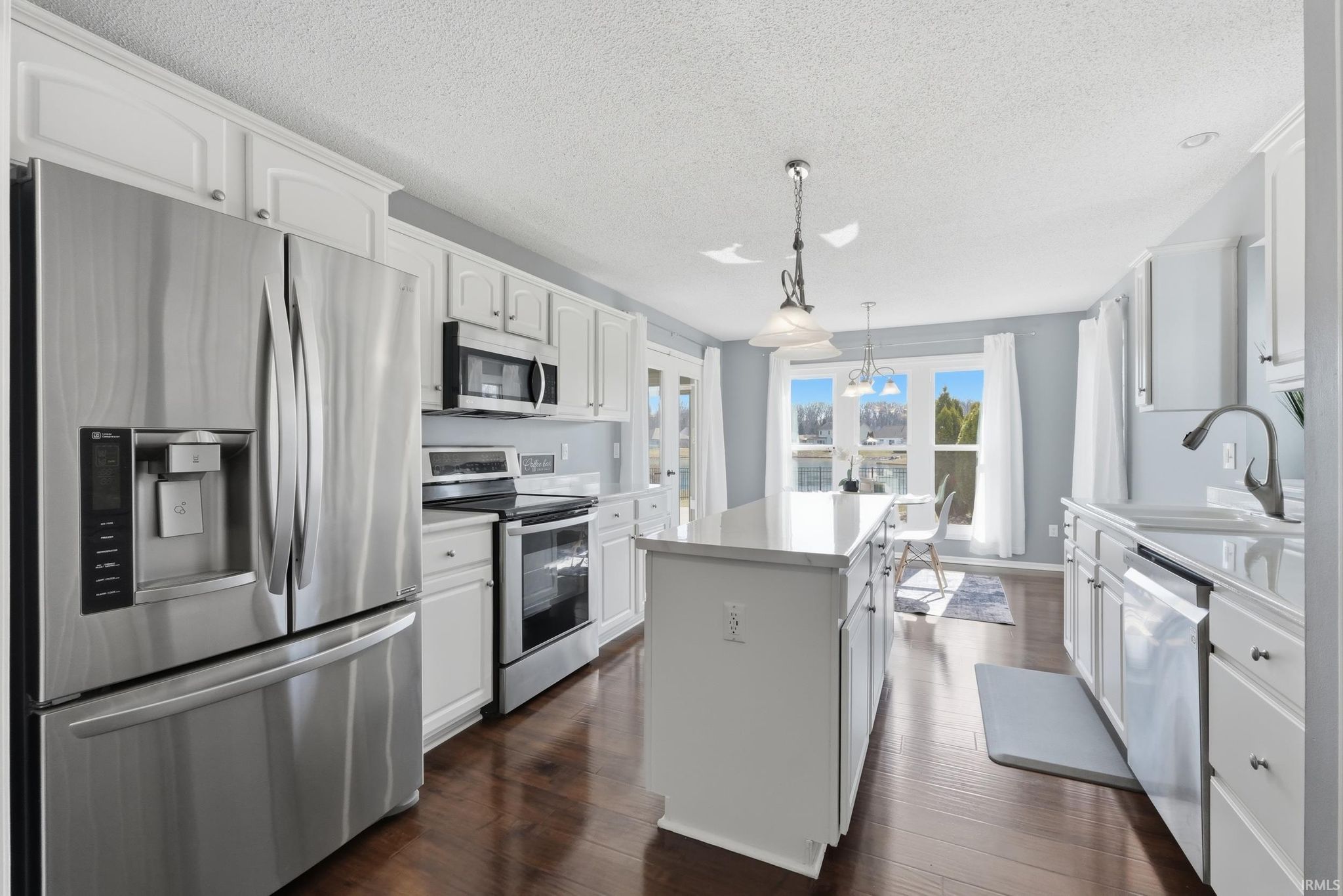 Image of 1017 Windsor Lake Drive