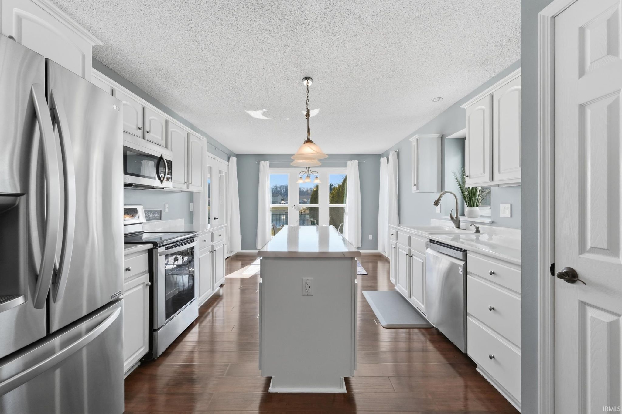 Image of 1017 Windsor Lake Drive