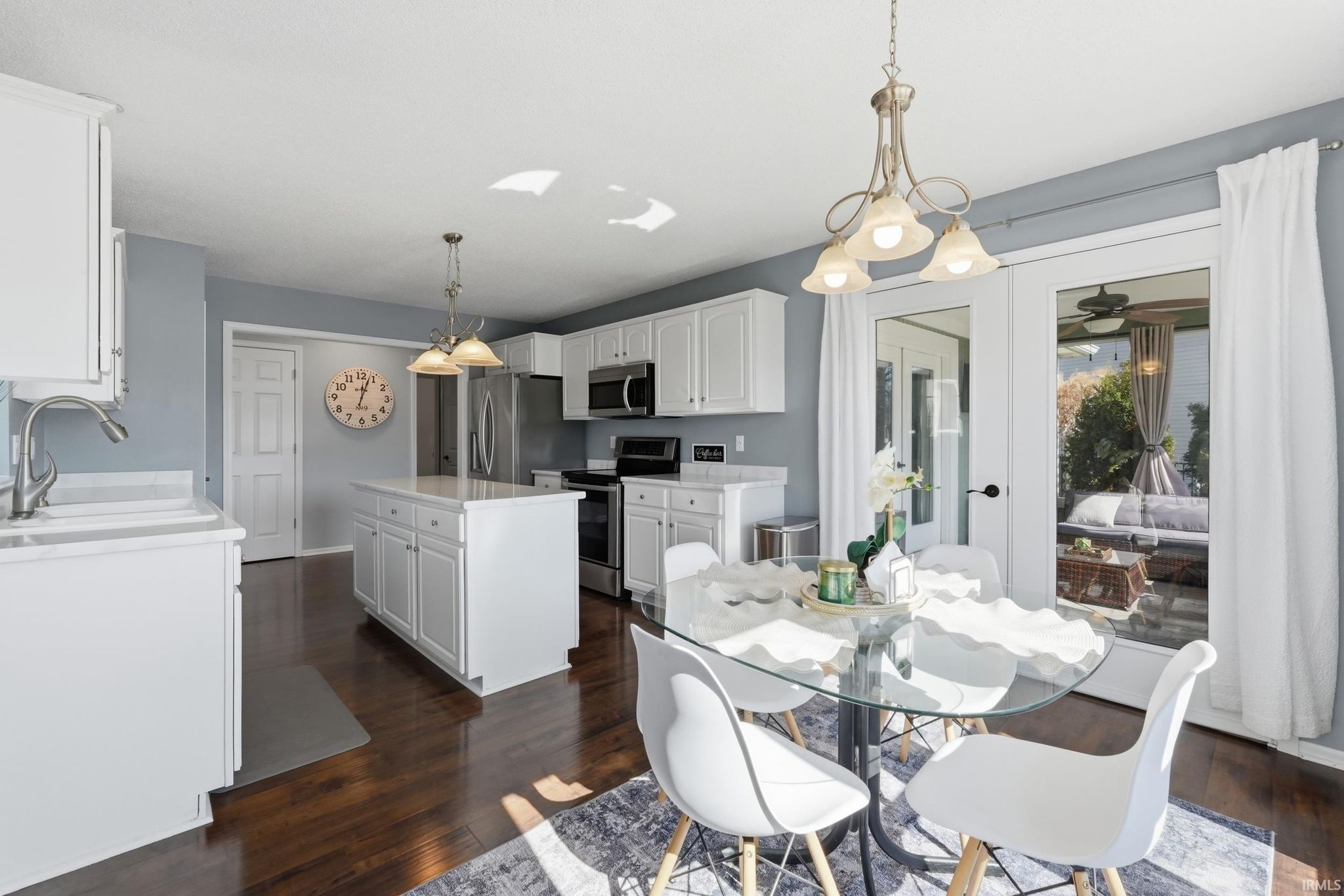 Image of 1017 Windsor Lake Drive