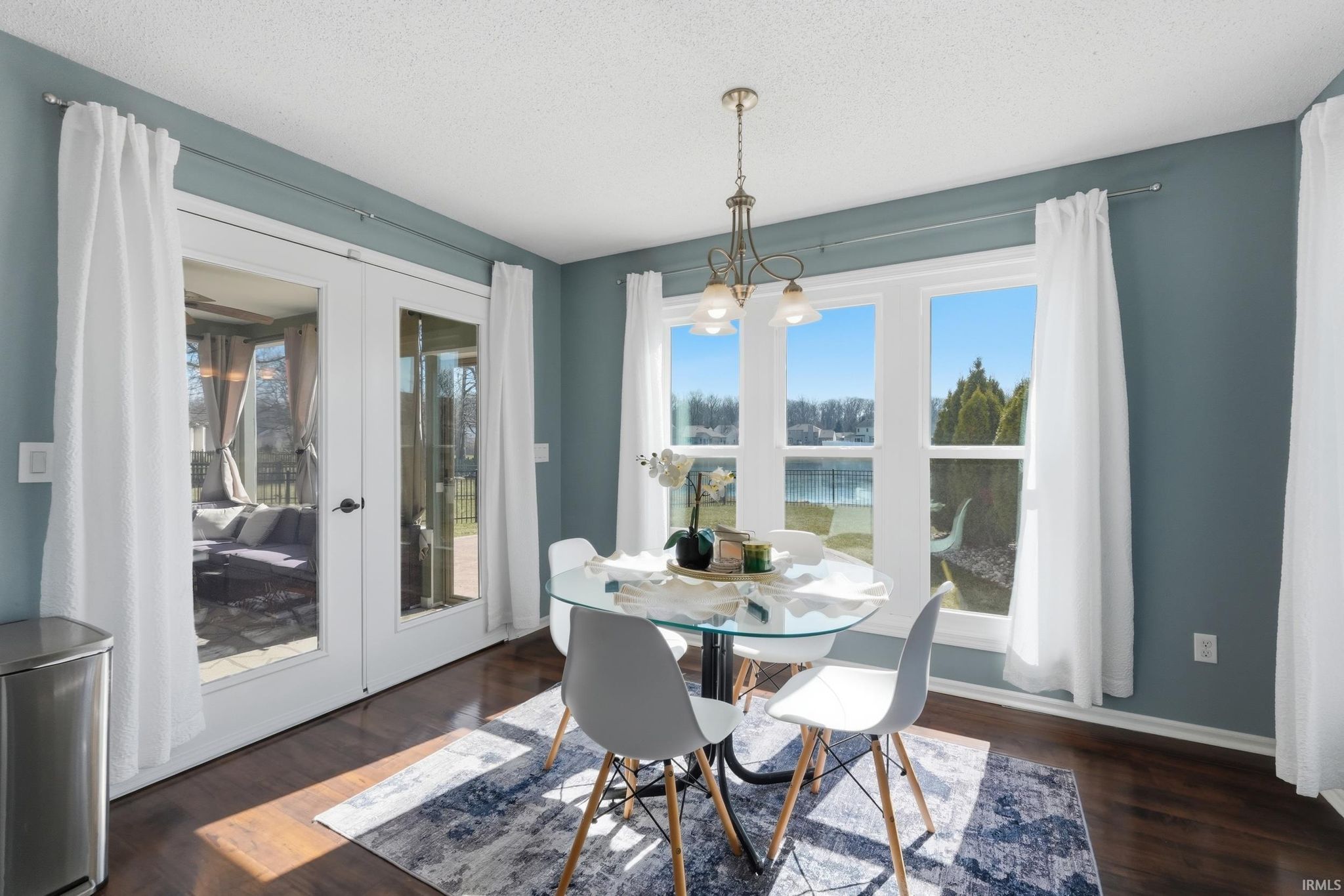 Image of 1017 Windsor Lake Drive