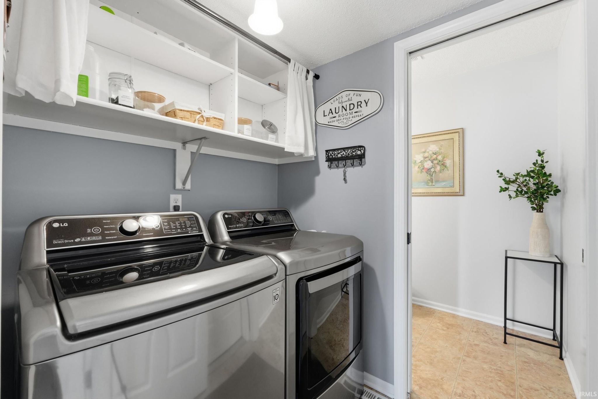 Image of 1017 Windsor Lake Drive