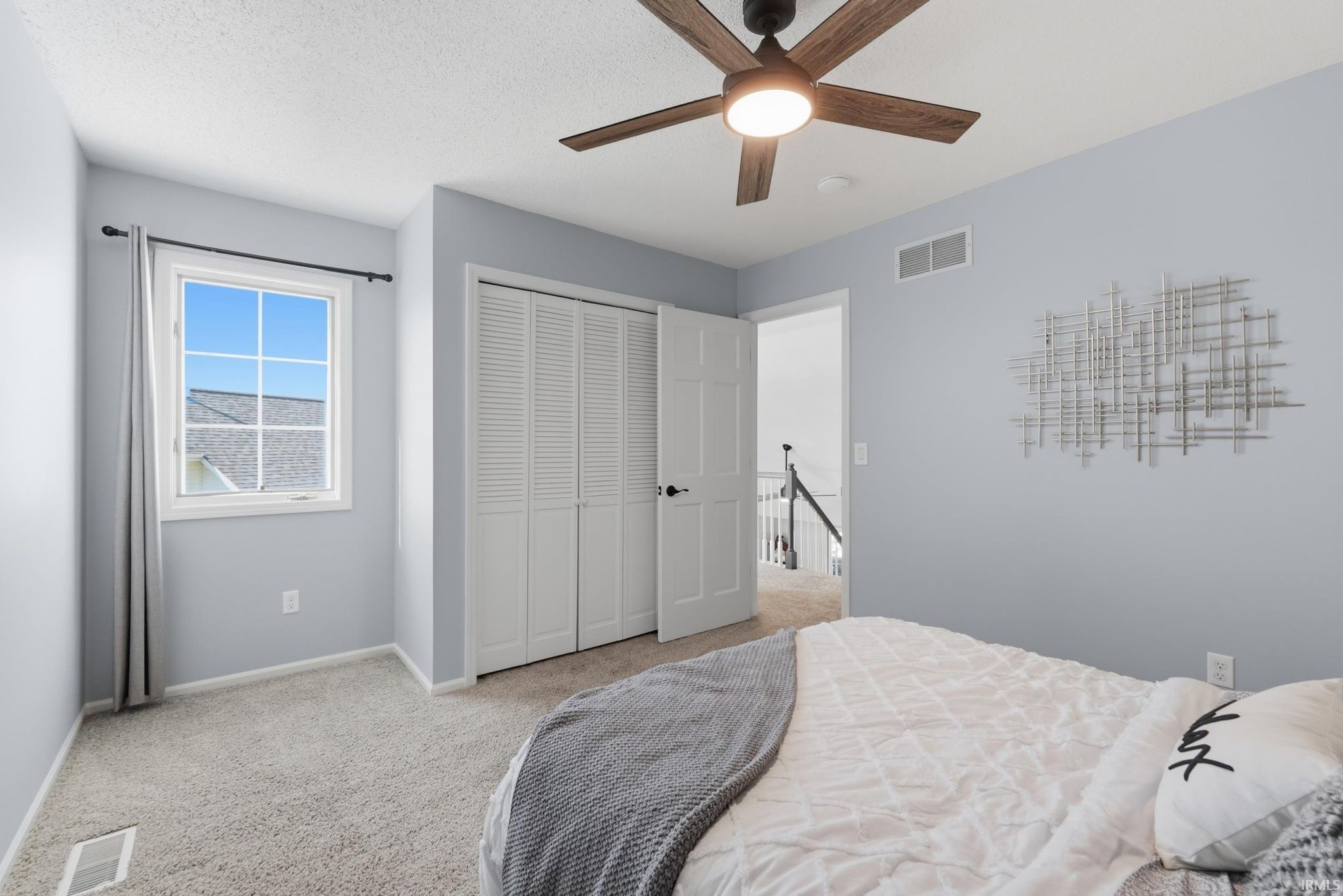 Image of 1017 Windsor Lake Drive