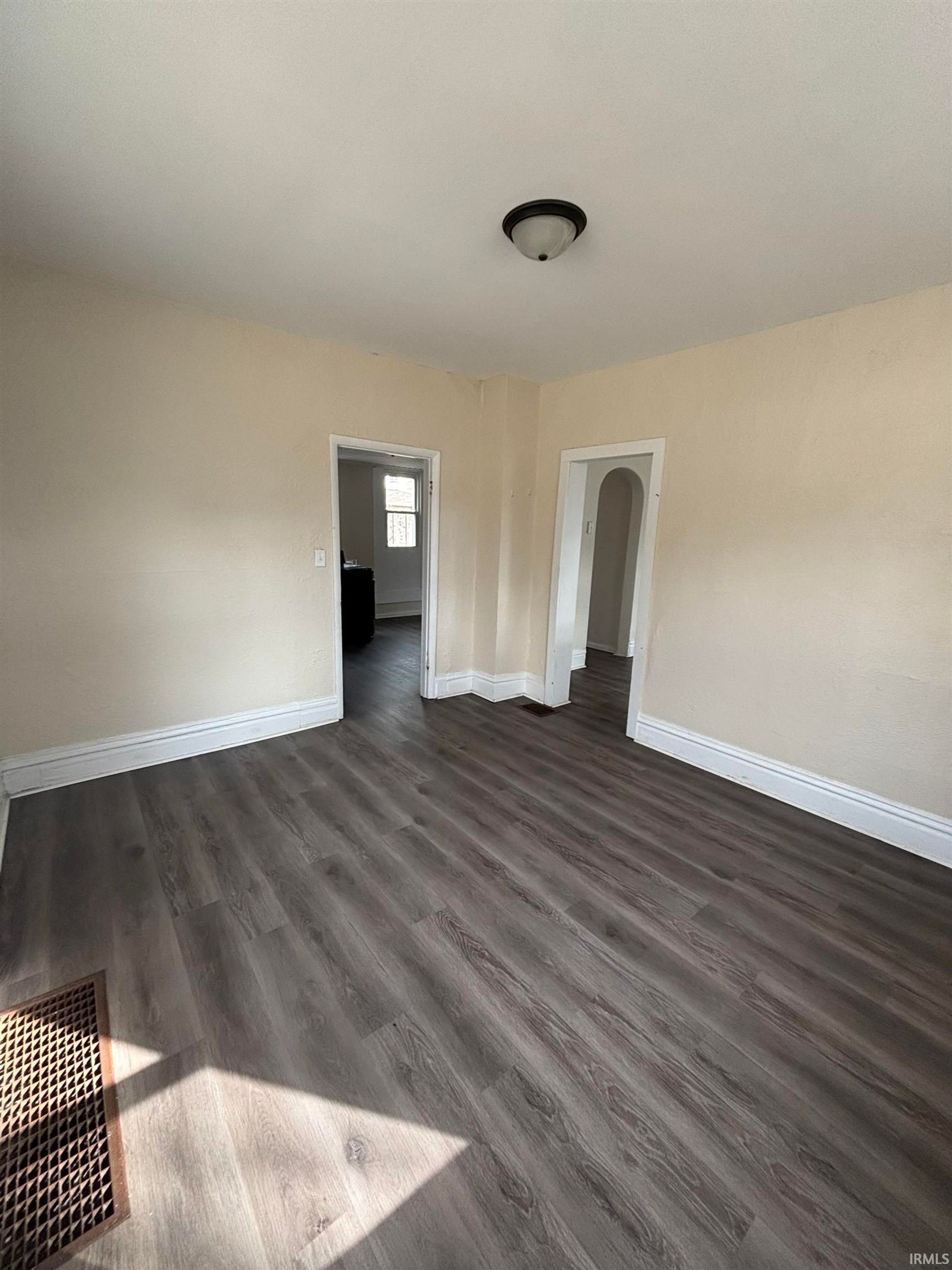 Image of 1829 Hoagland Avenue