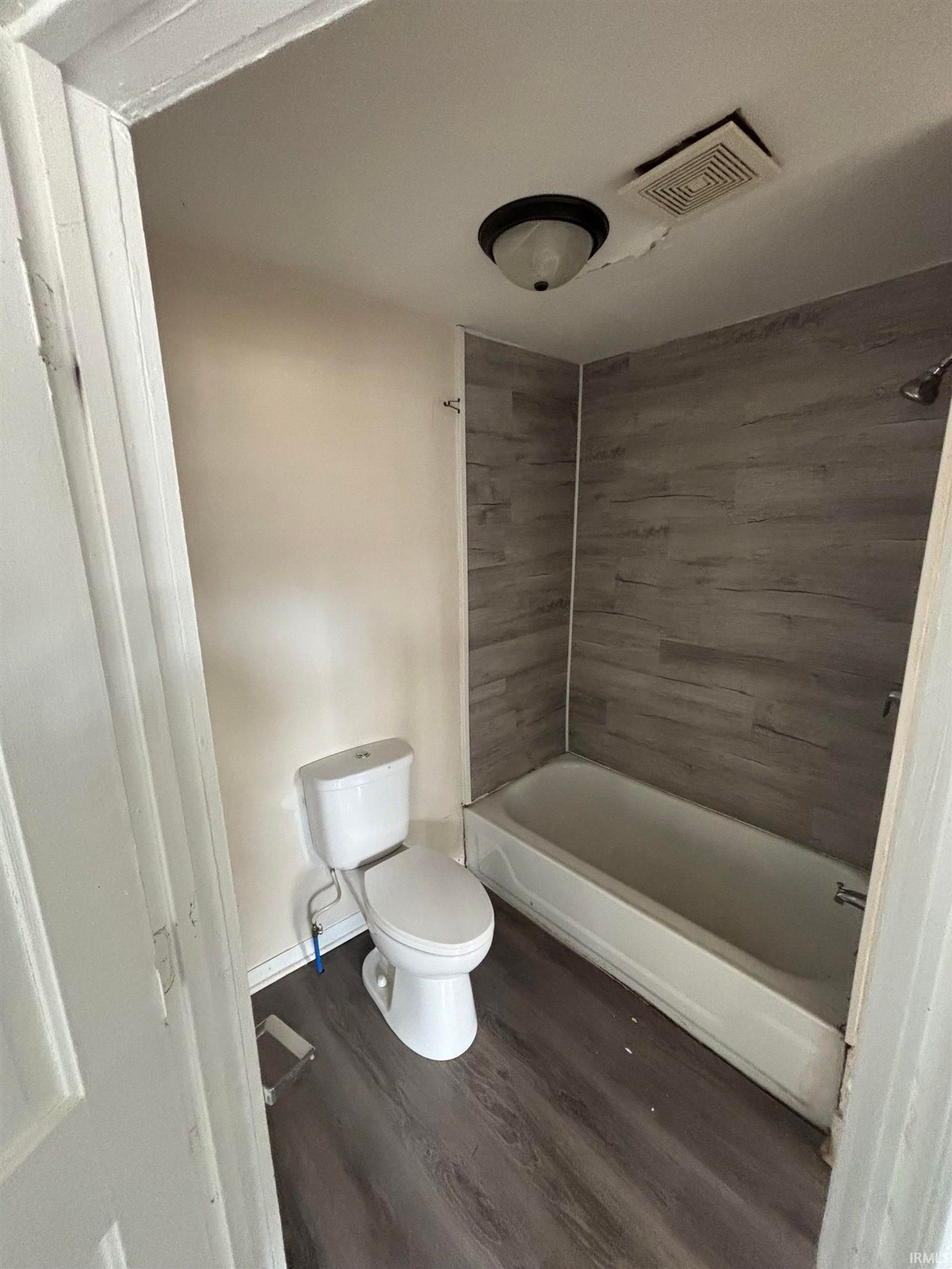 Image of 1829 Hoagland Avenue