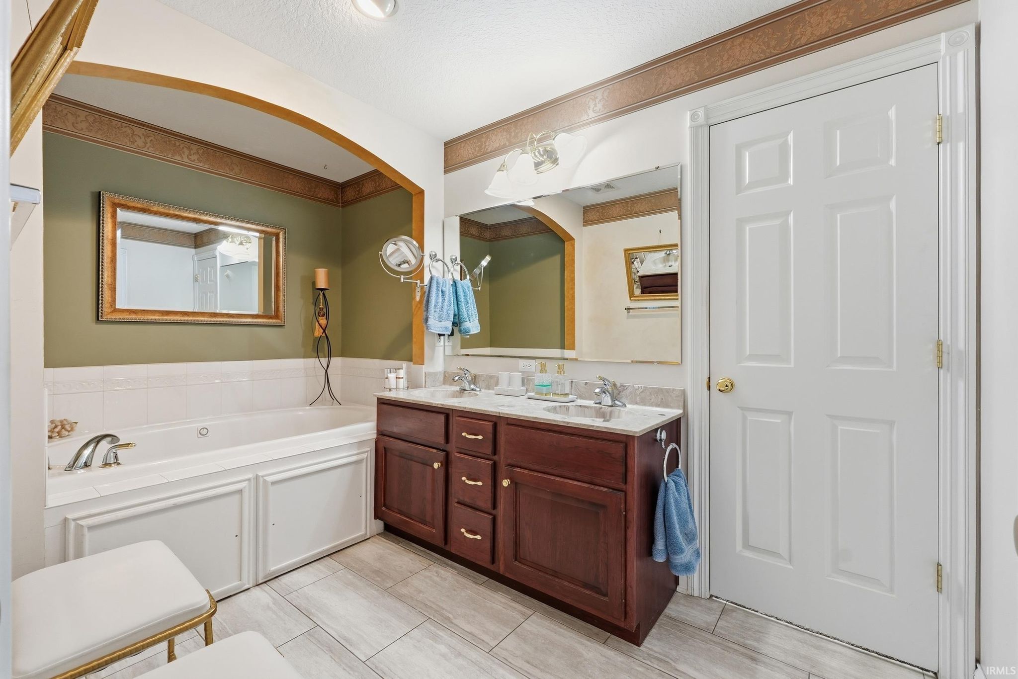 Image of 7232 Hawksnest Trail