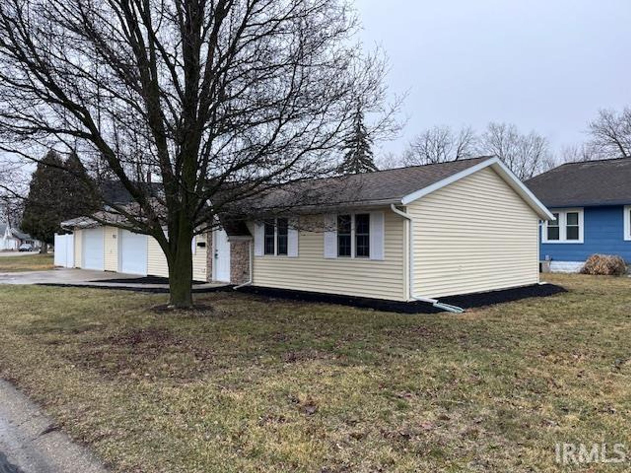 Image of 912 Phillip Street