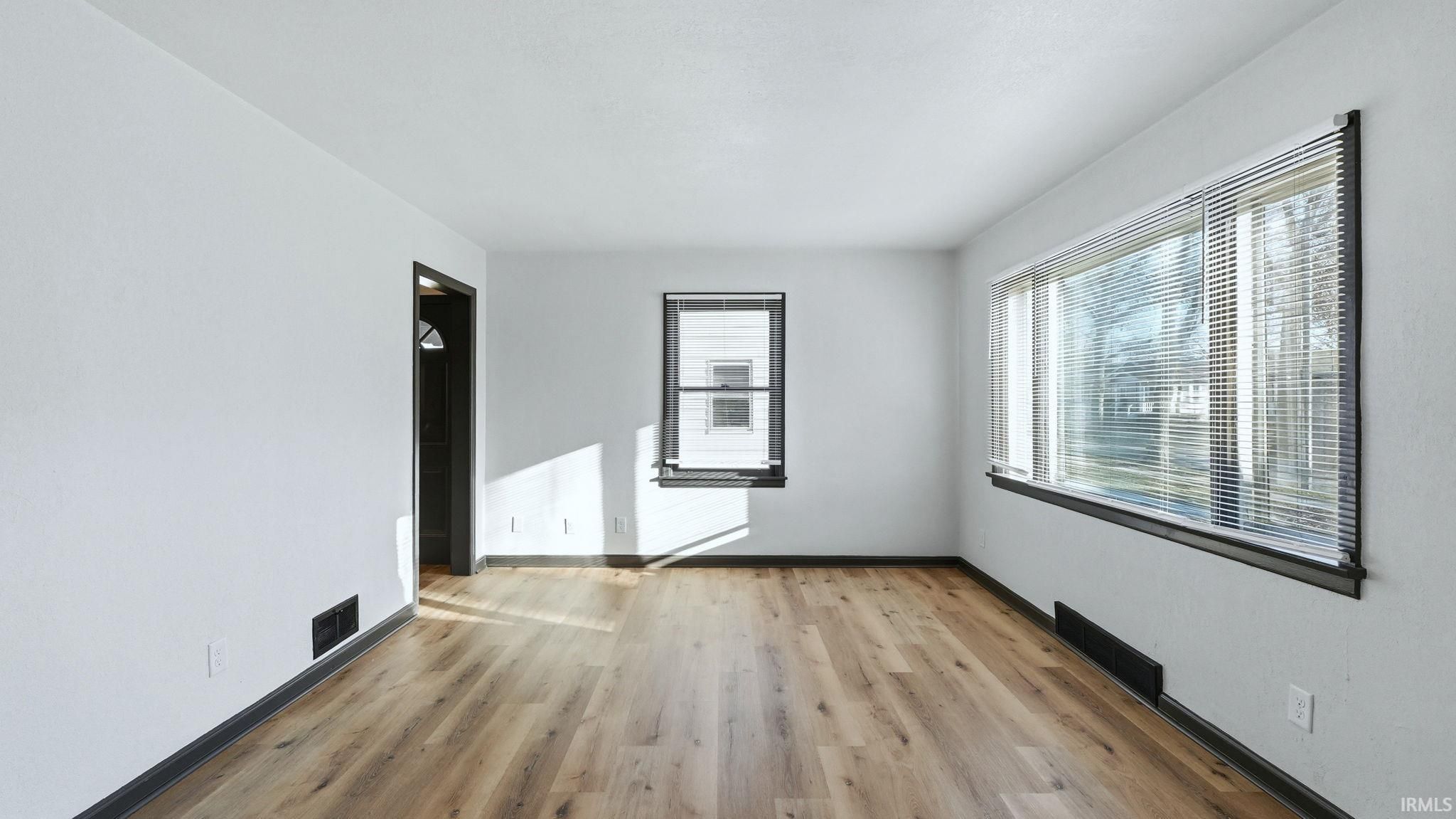 Image of 3530 Robinwood Drive