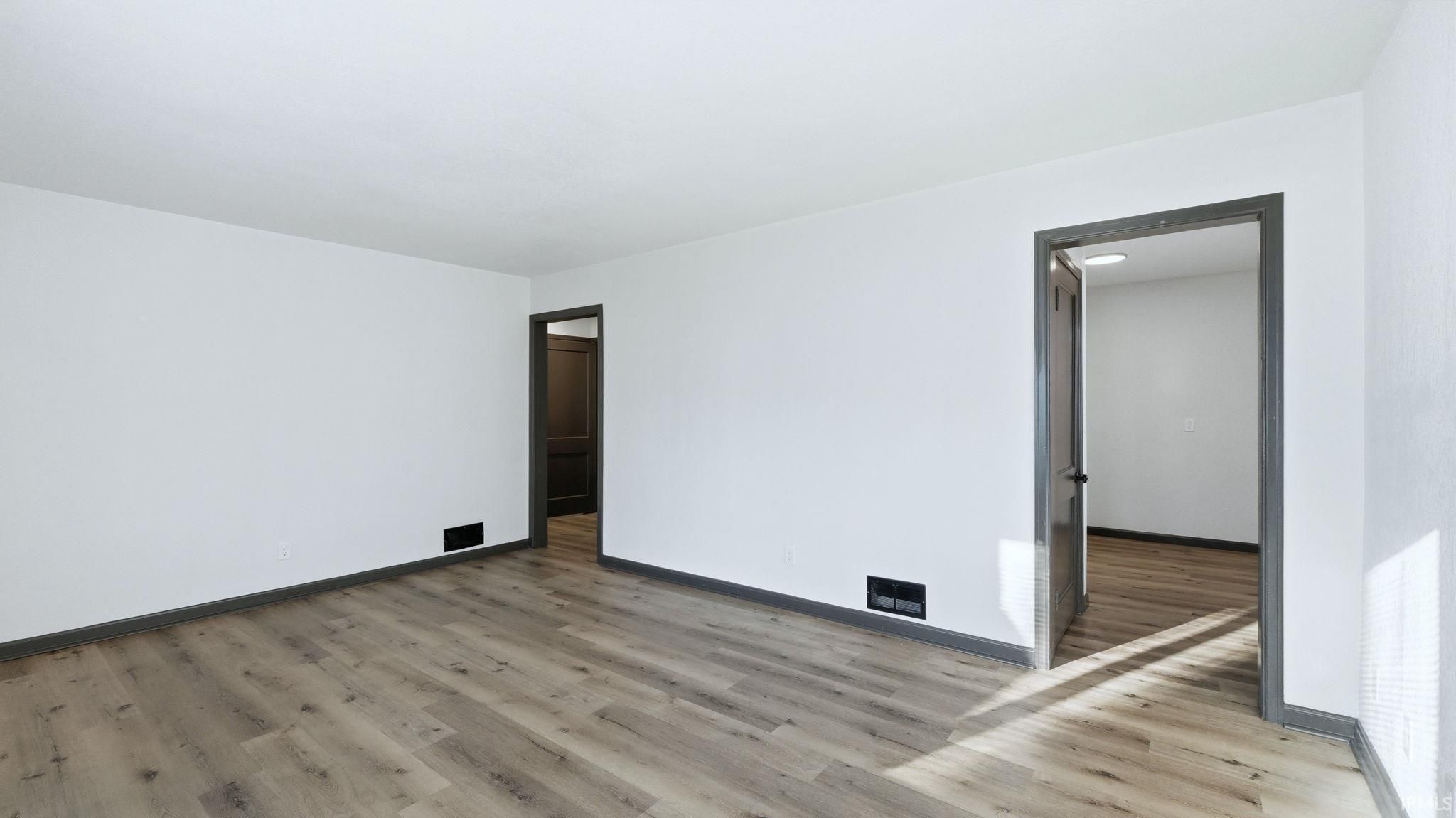 Image of 3530 Robinwood Drive