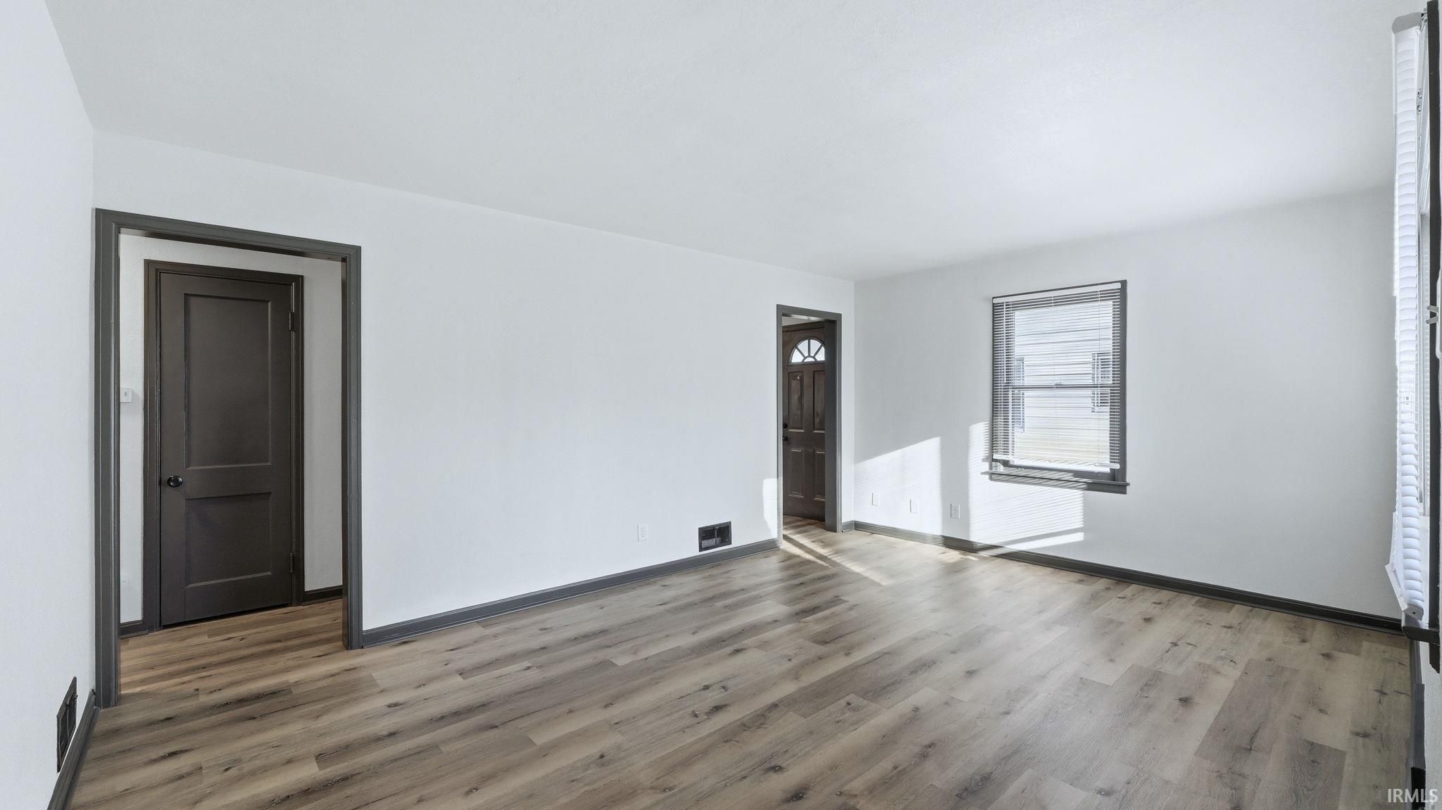 Image of 3530 Robinwood Drive